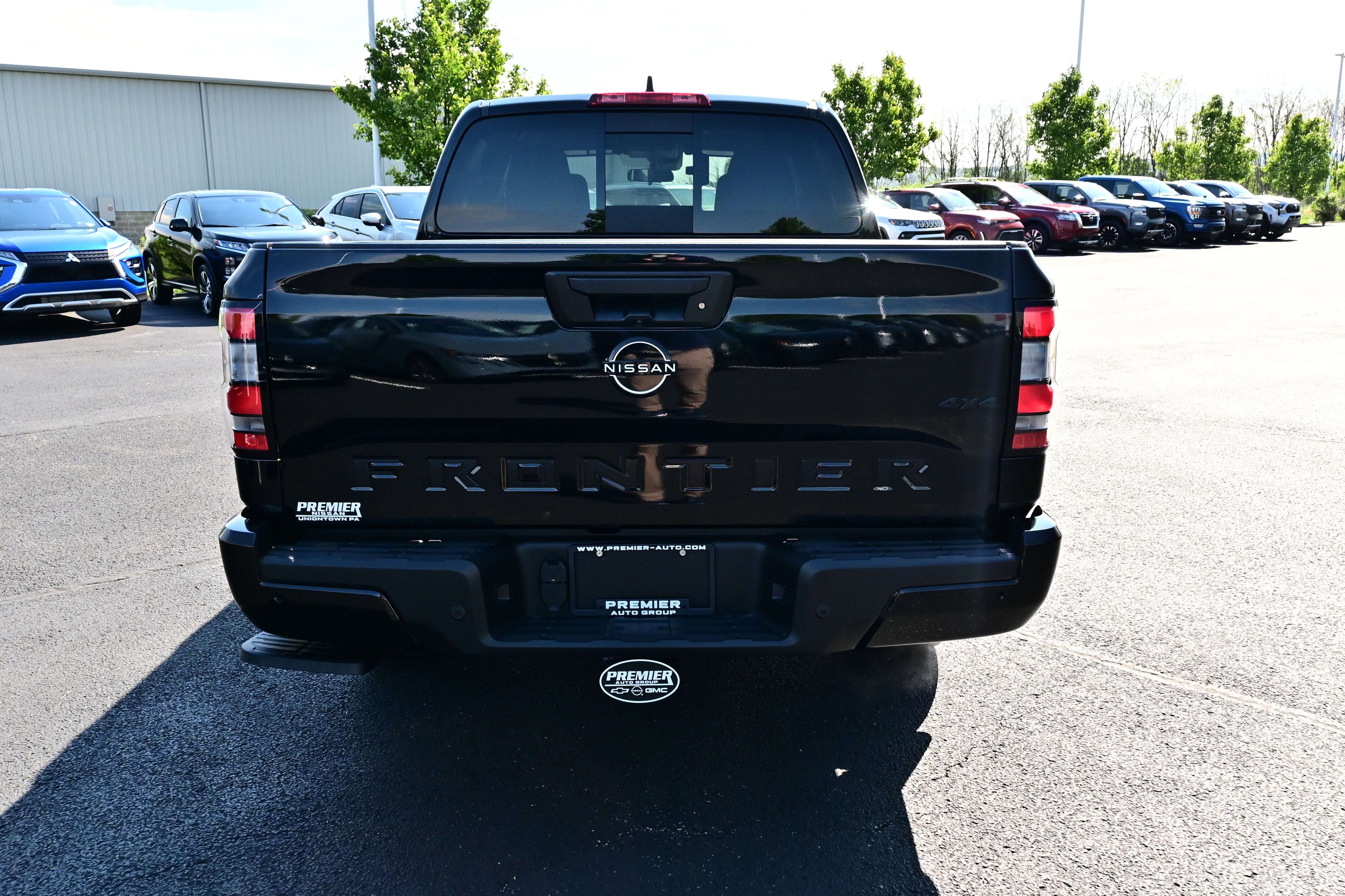 2026 Nissan Frontier Crew Cab SV
