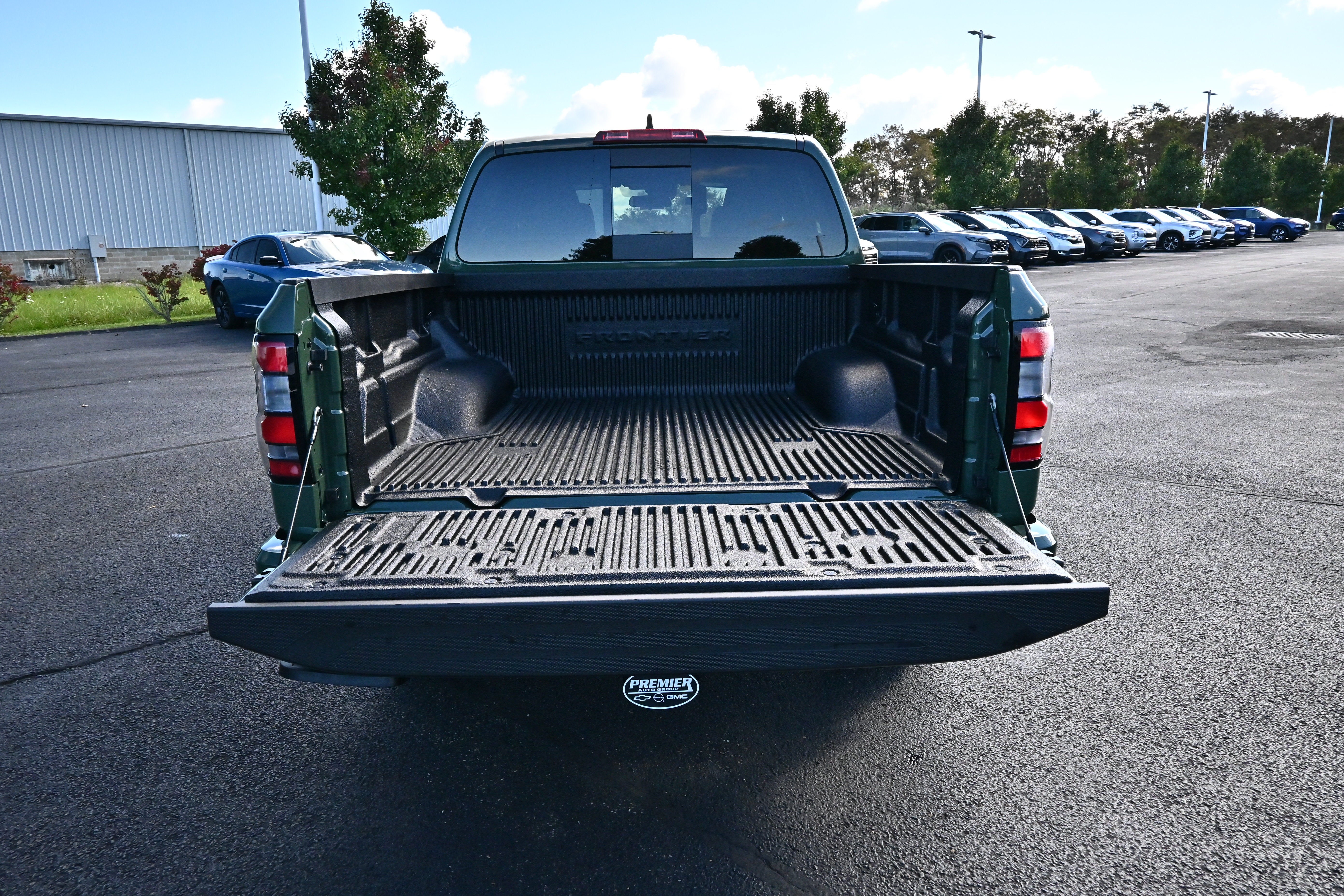 2027 Nissan Frontier Crew Cab SV