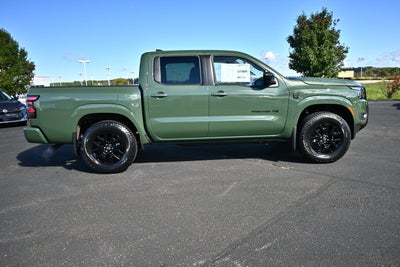 2027 Nissan Frontier Crew Cab SV