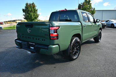 2027 Nissan Frontier Crew Cab SV