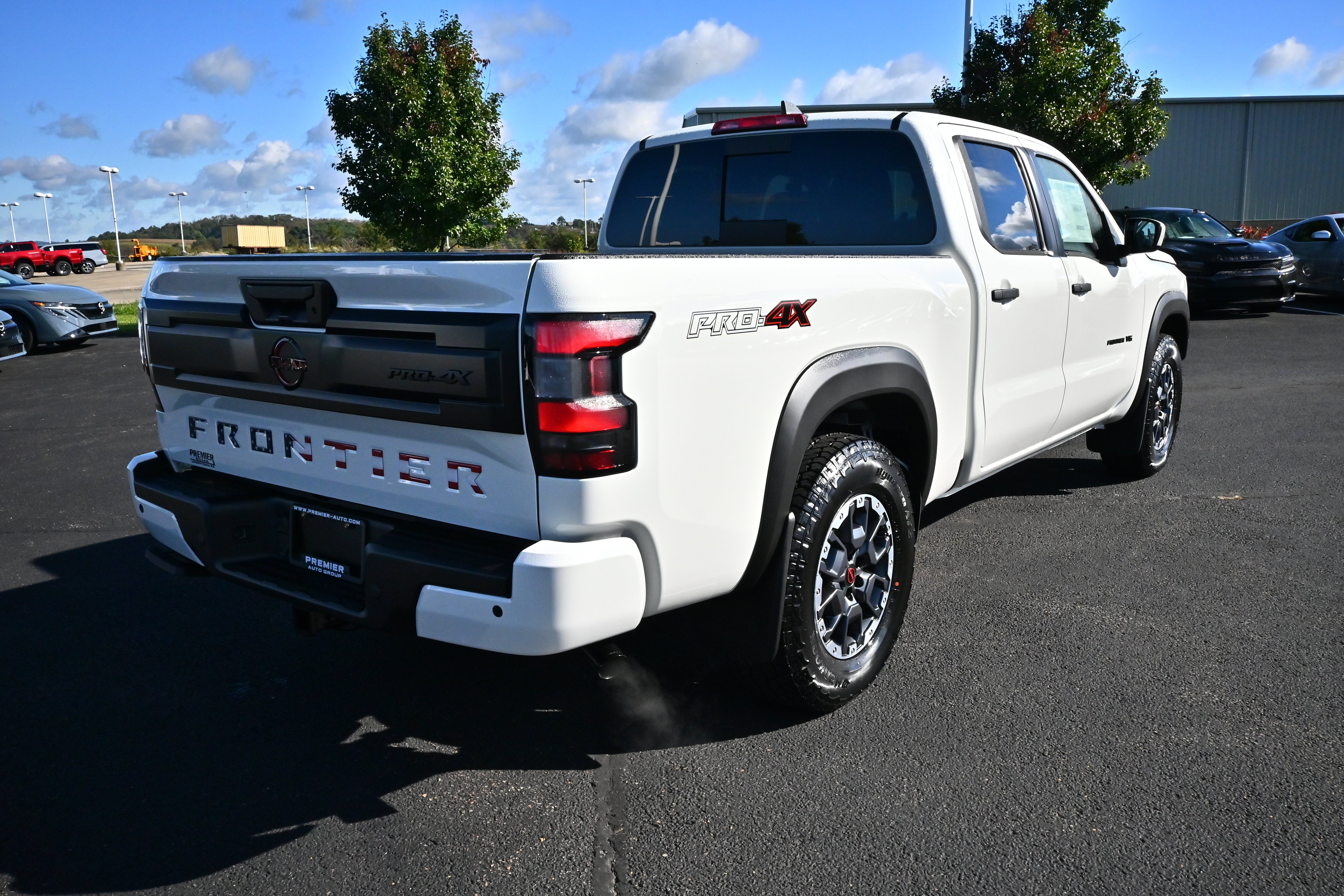 2027 Nissan Frontier Crew Cab PRO-4X® Long Bed