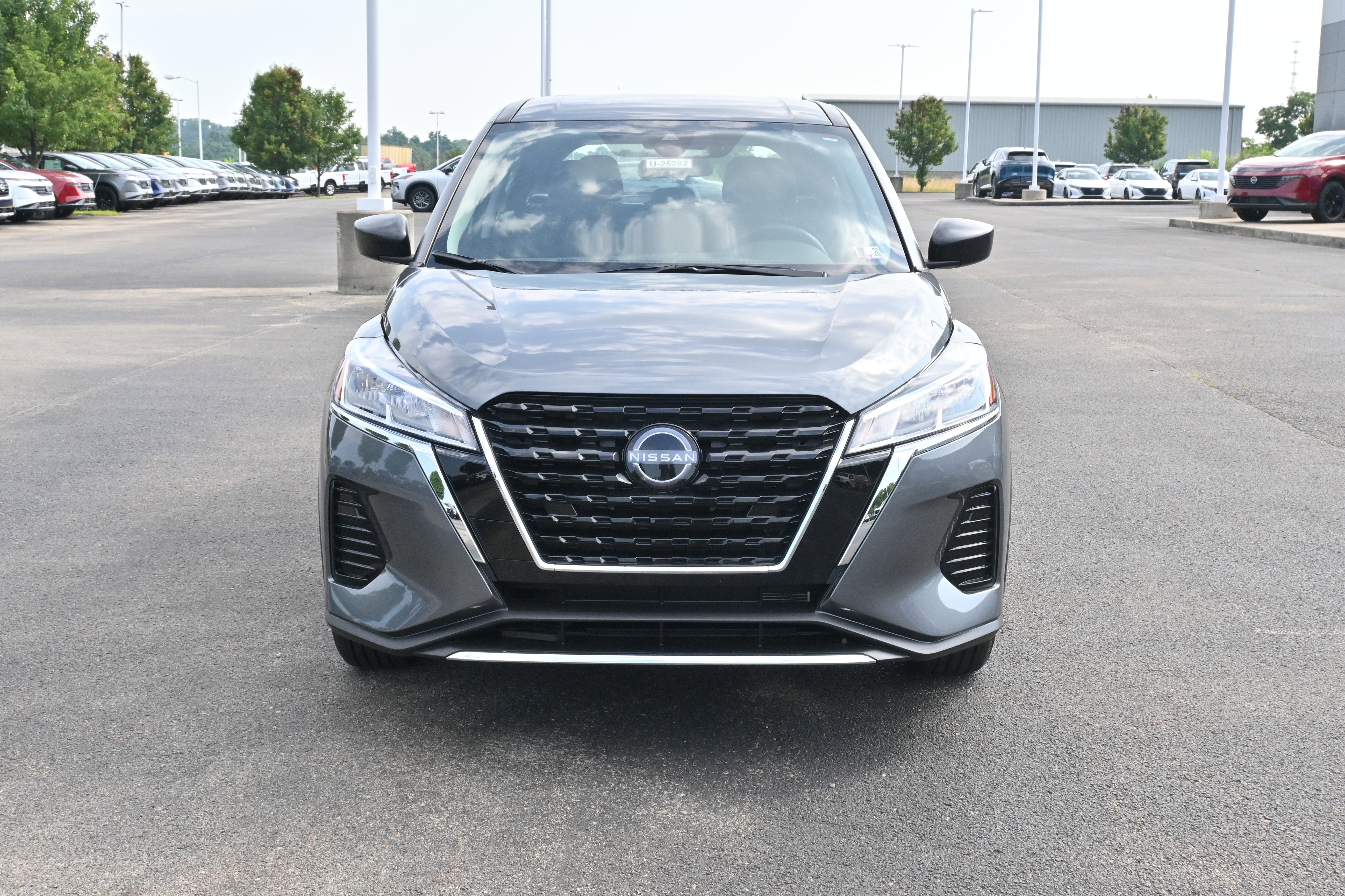 2025 Nissan Kicks Play S