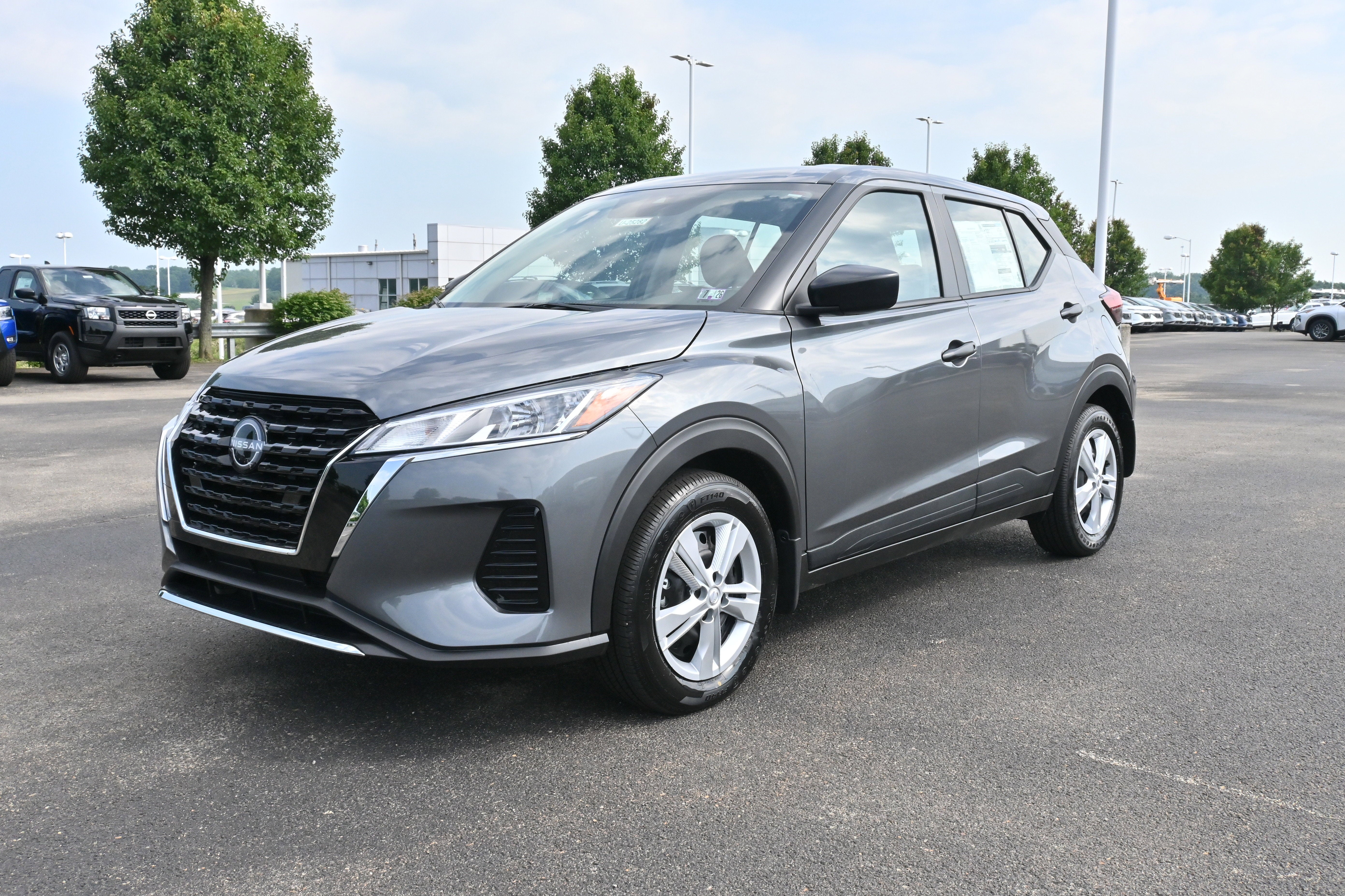 2025 Nissan Kicks Play S