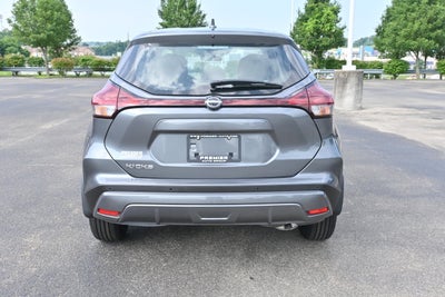 2025 Nissan Kicks Play S