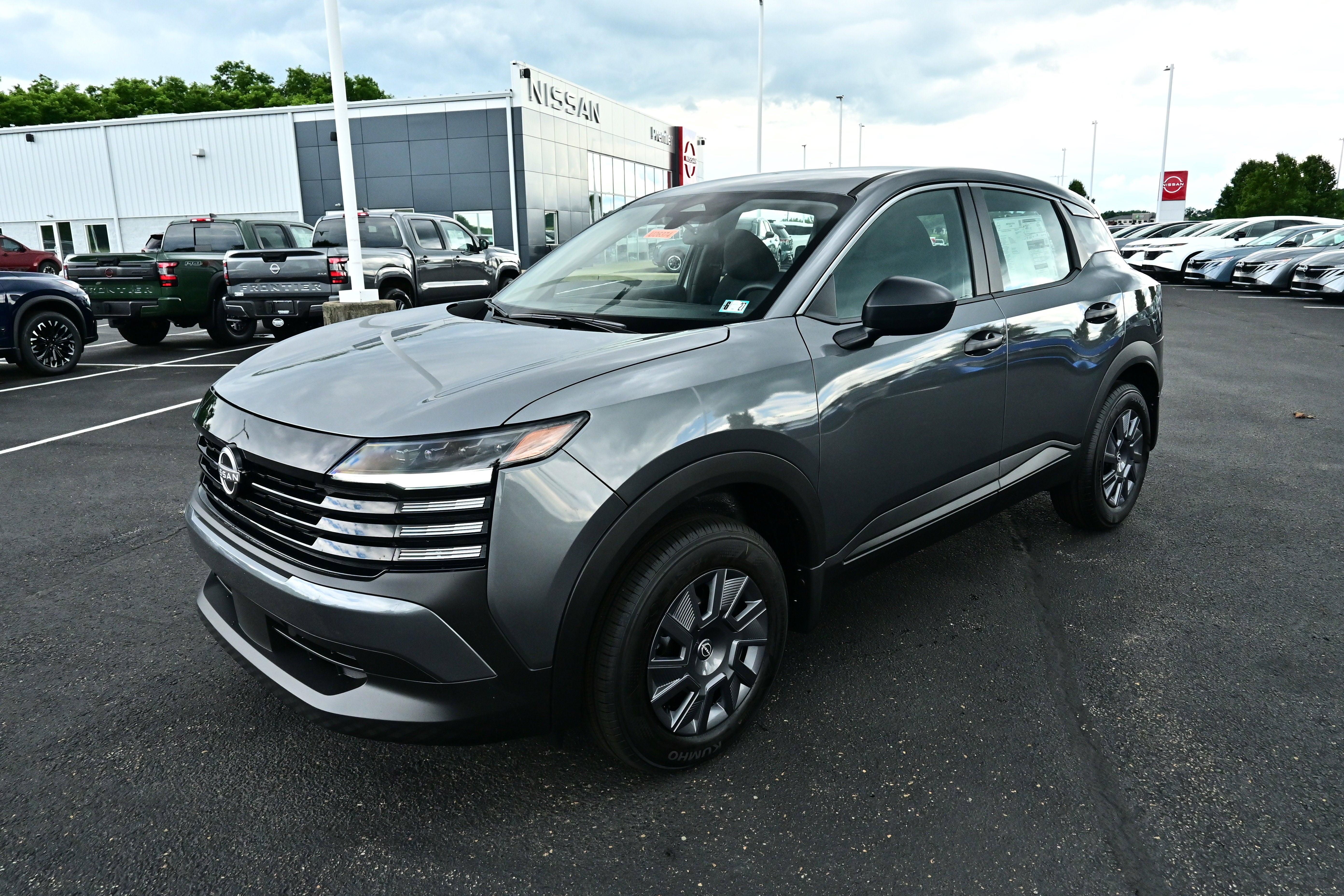 2026 Nissan Kicks S