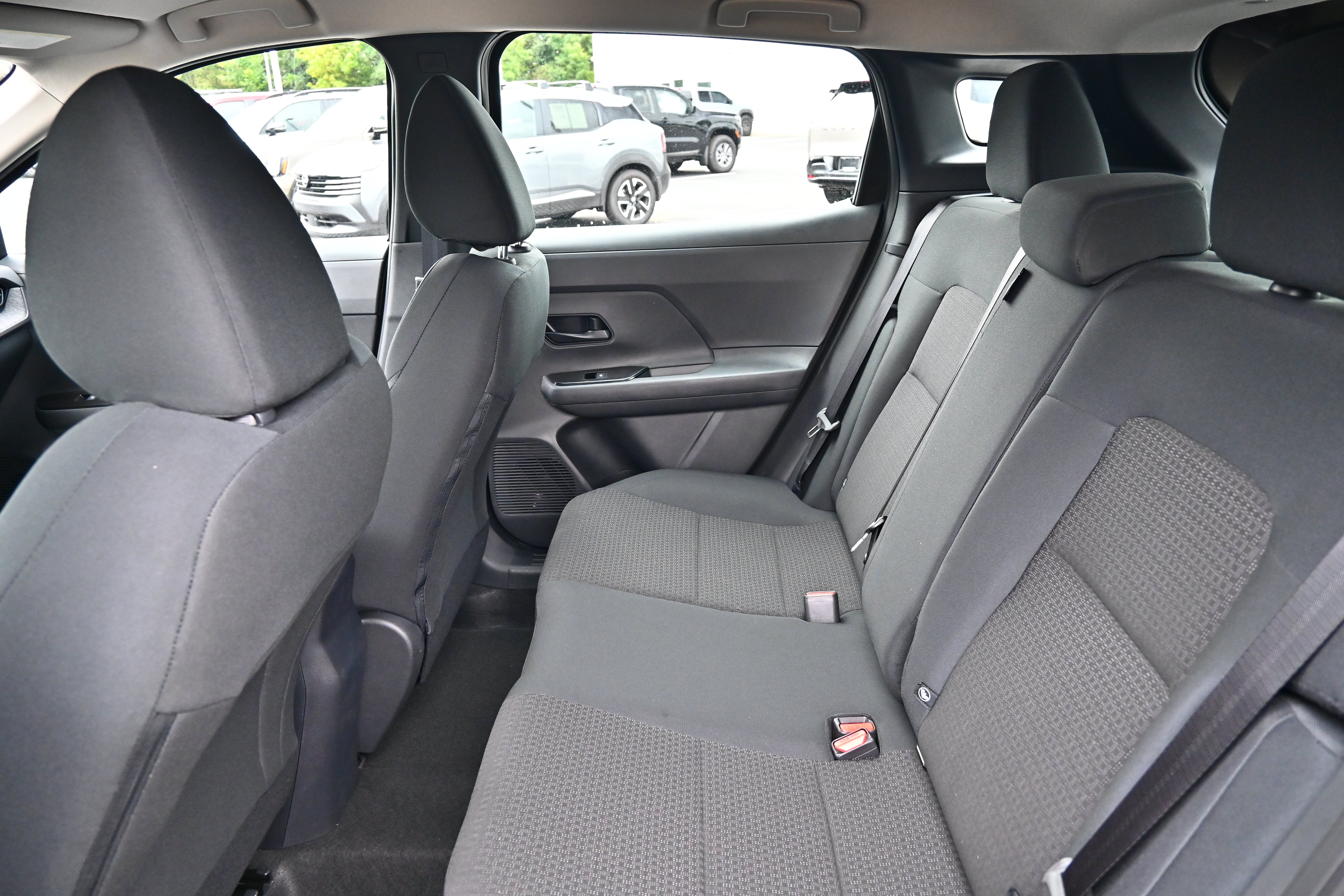 2027 Nissan Kicks S