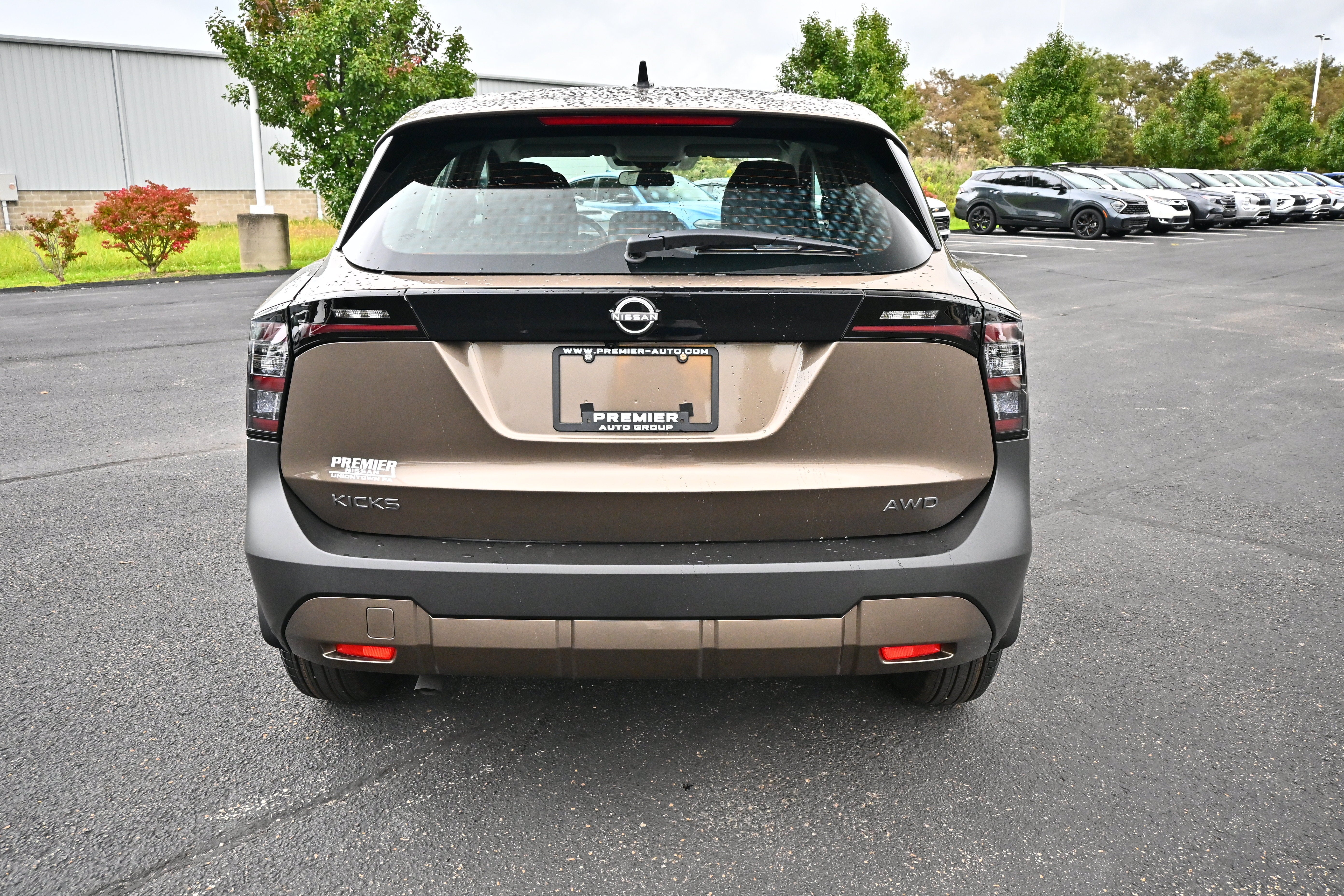2027 Nissan Kicks S