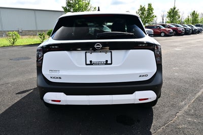 2026 Nissan Kicks SV