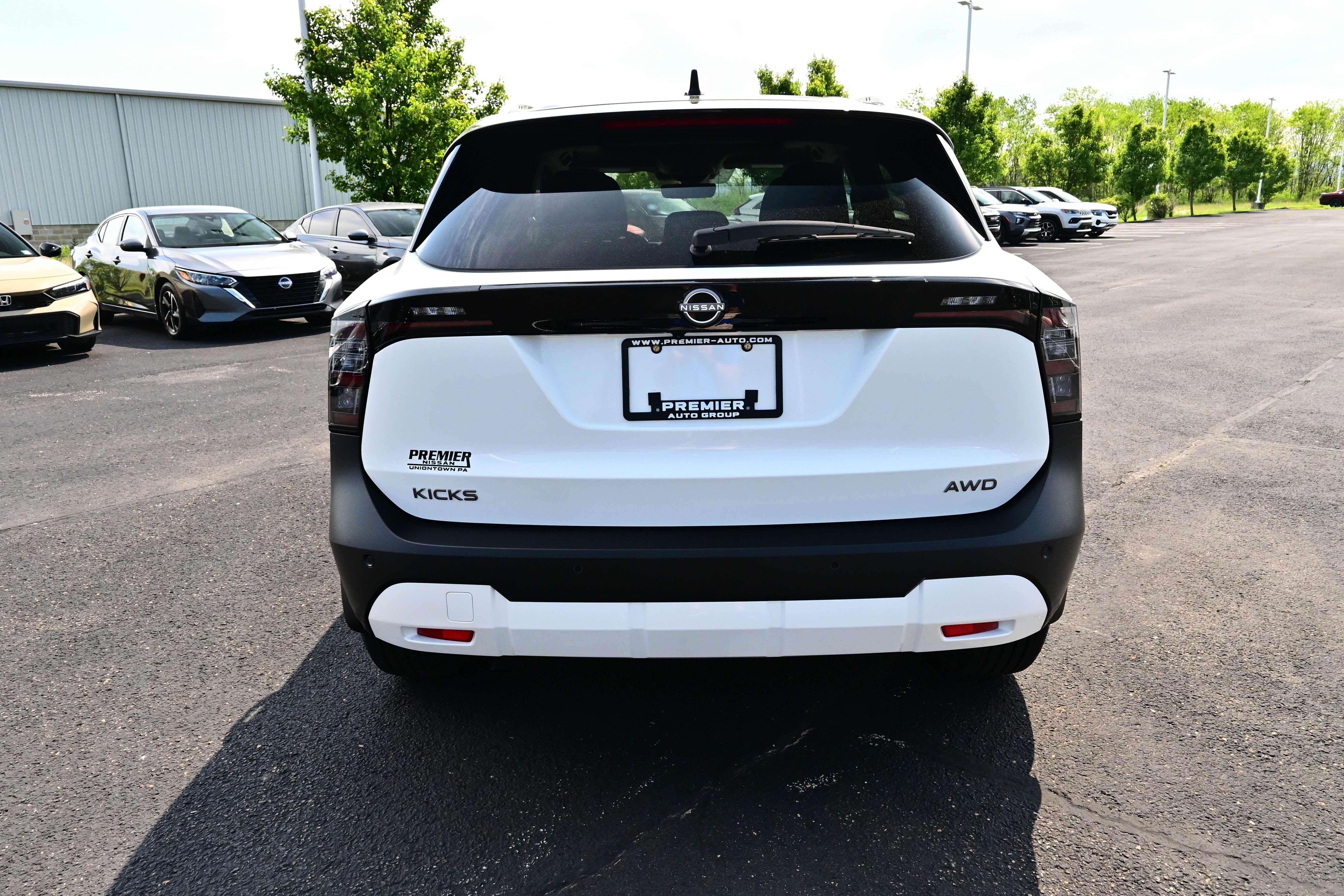 2026 Nissan Kicks SV