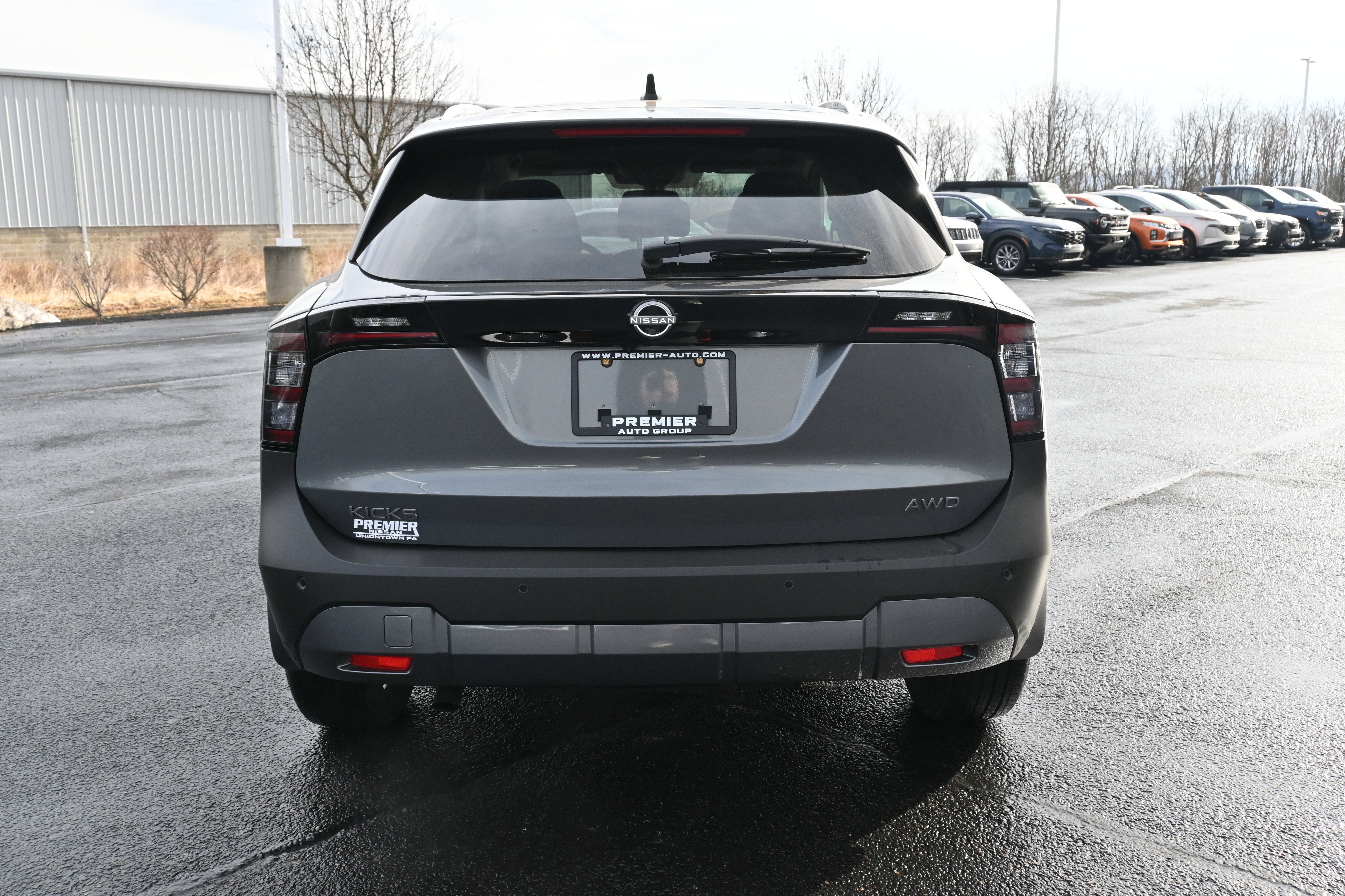 2026 Nissan Kicks SV