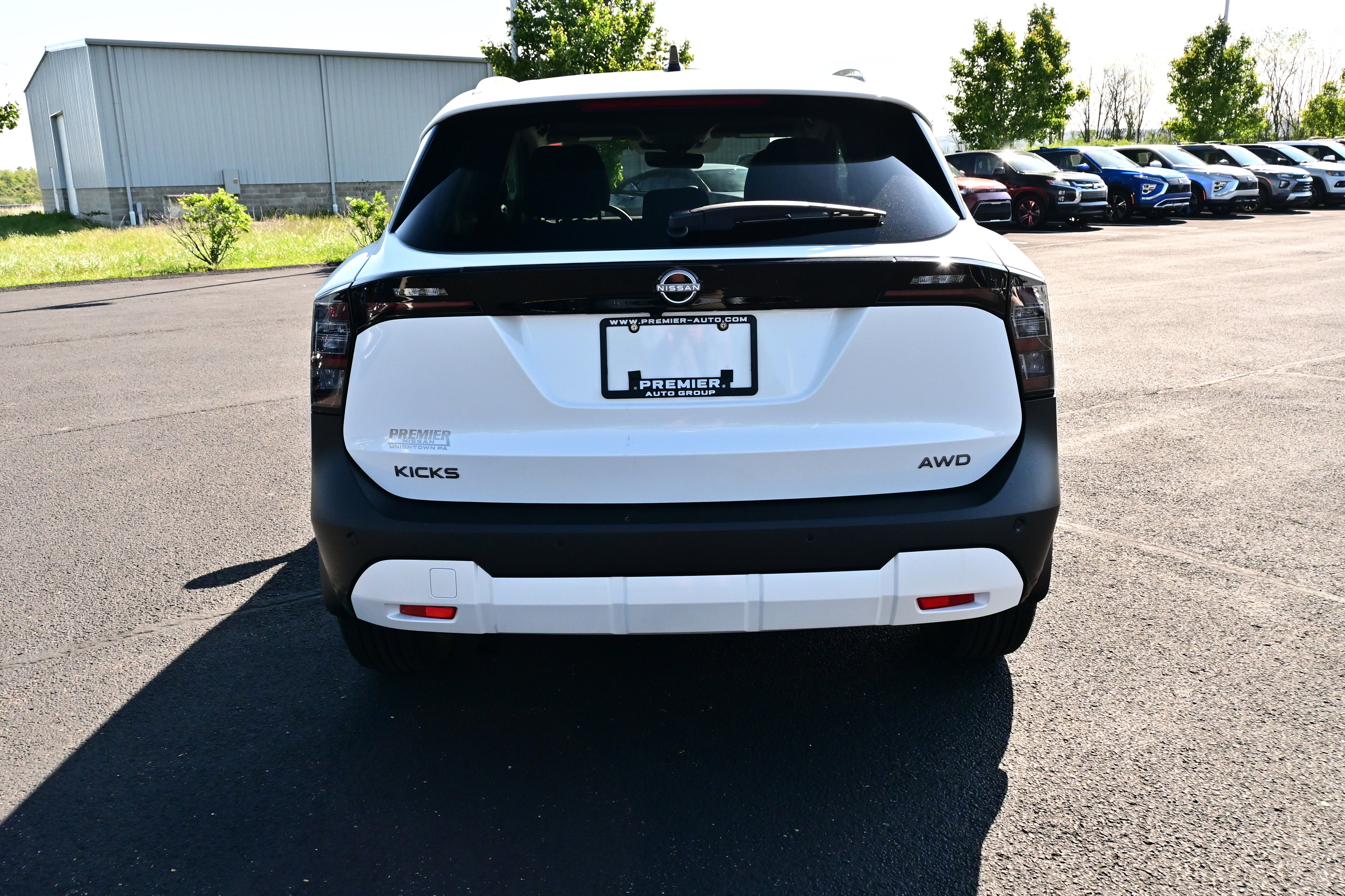 2026 Nissan Kicks SV