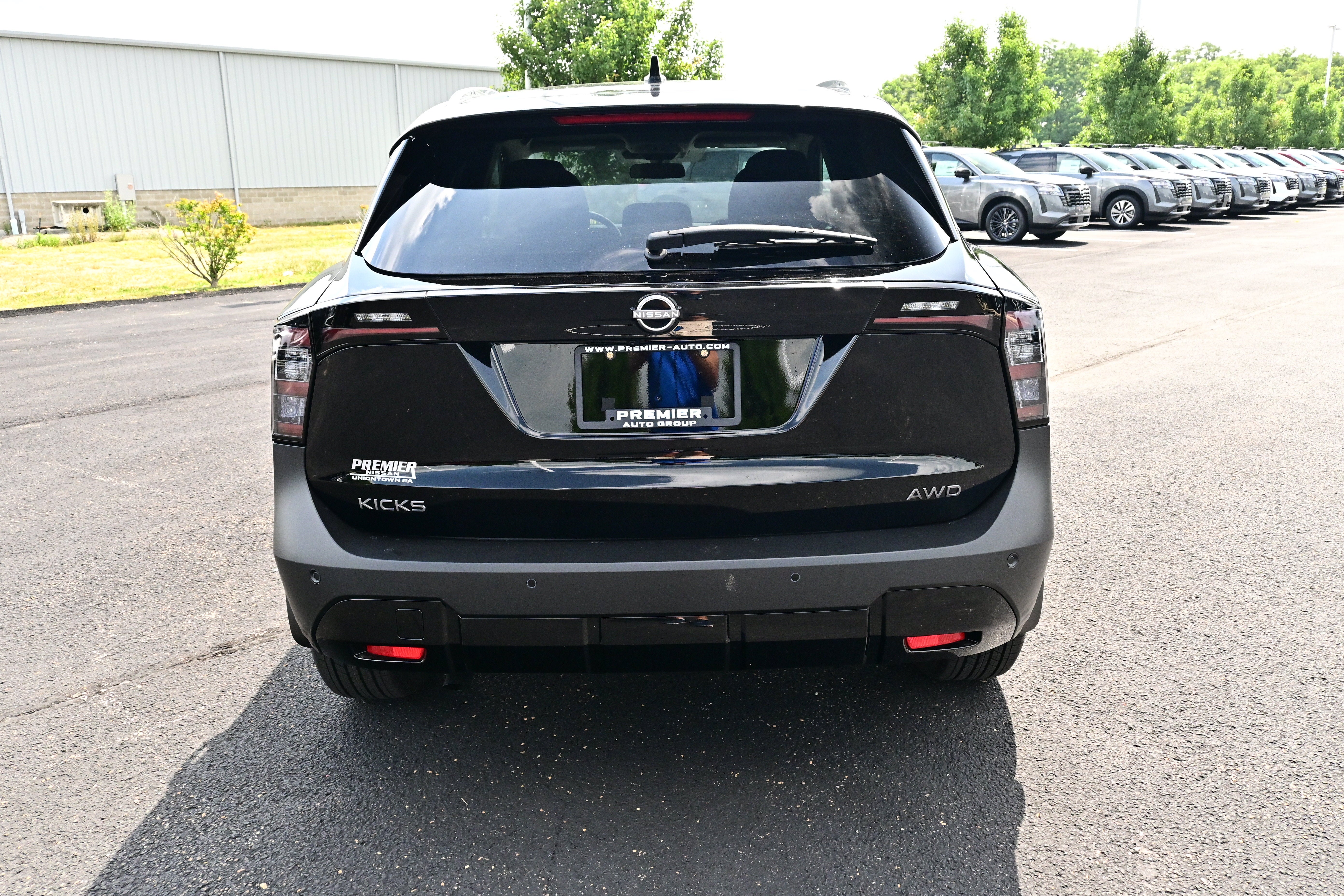 2026 Nissan Kicks SV