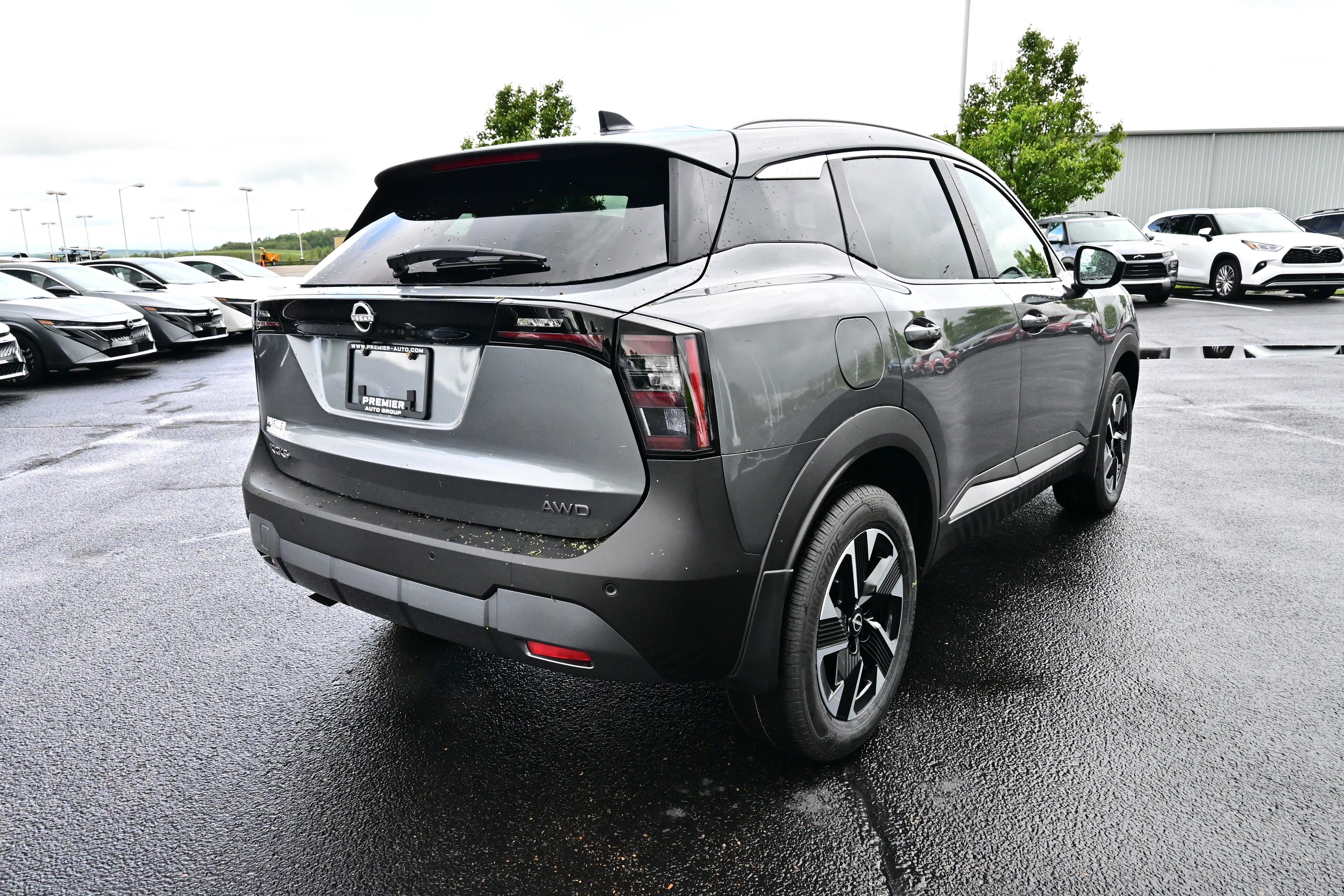 2026 Nissan Kicks SV