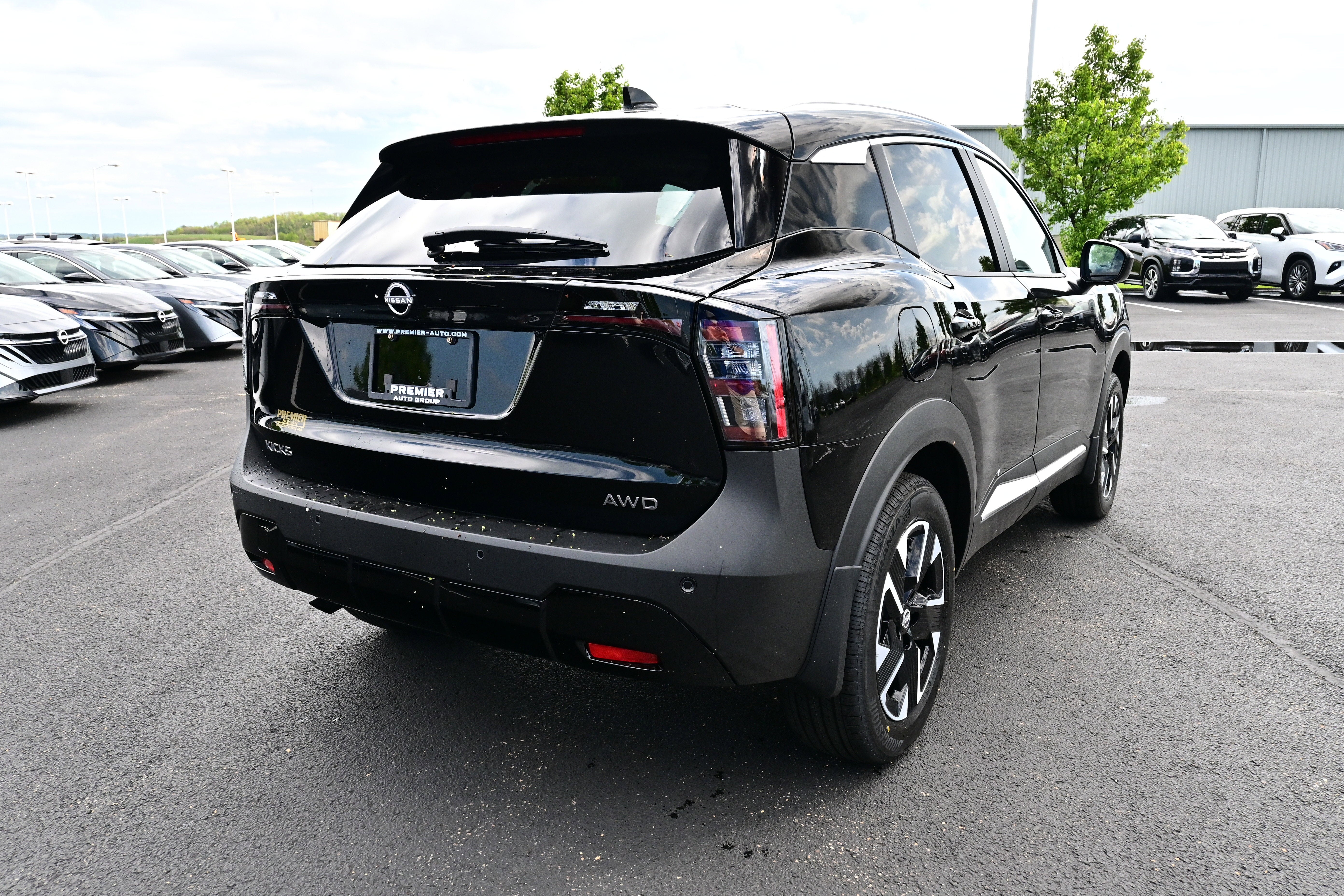 2026 Nissan Kicks SV