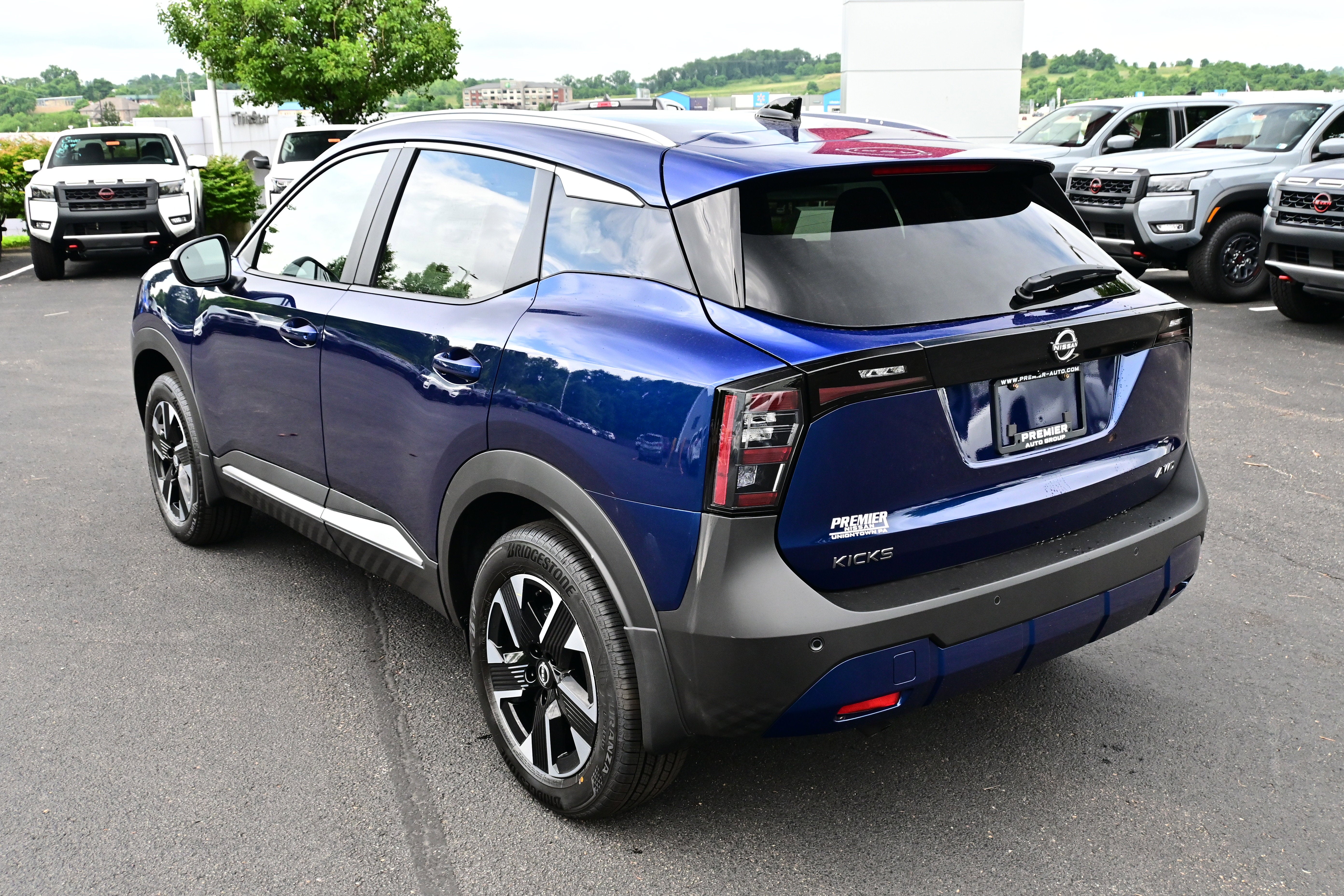2026 Nissan Kicks SV
