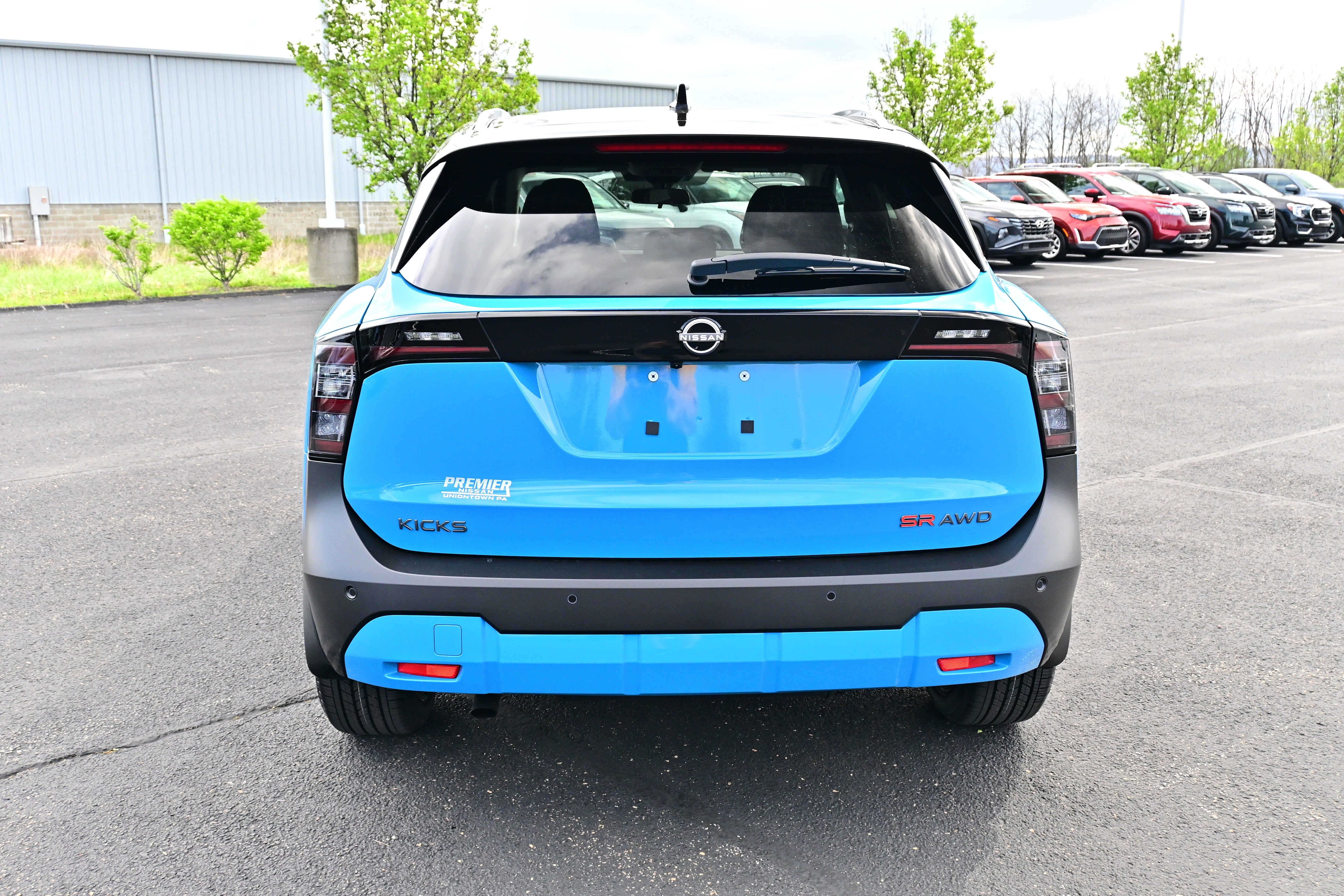 2026 Nissan Kicks SR