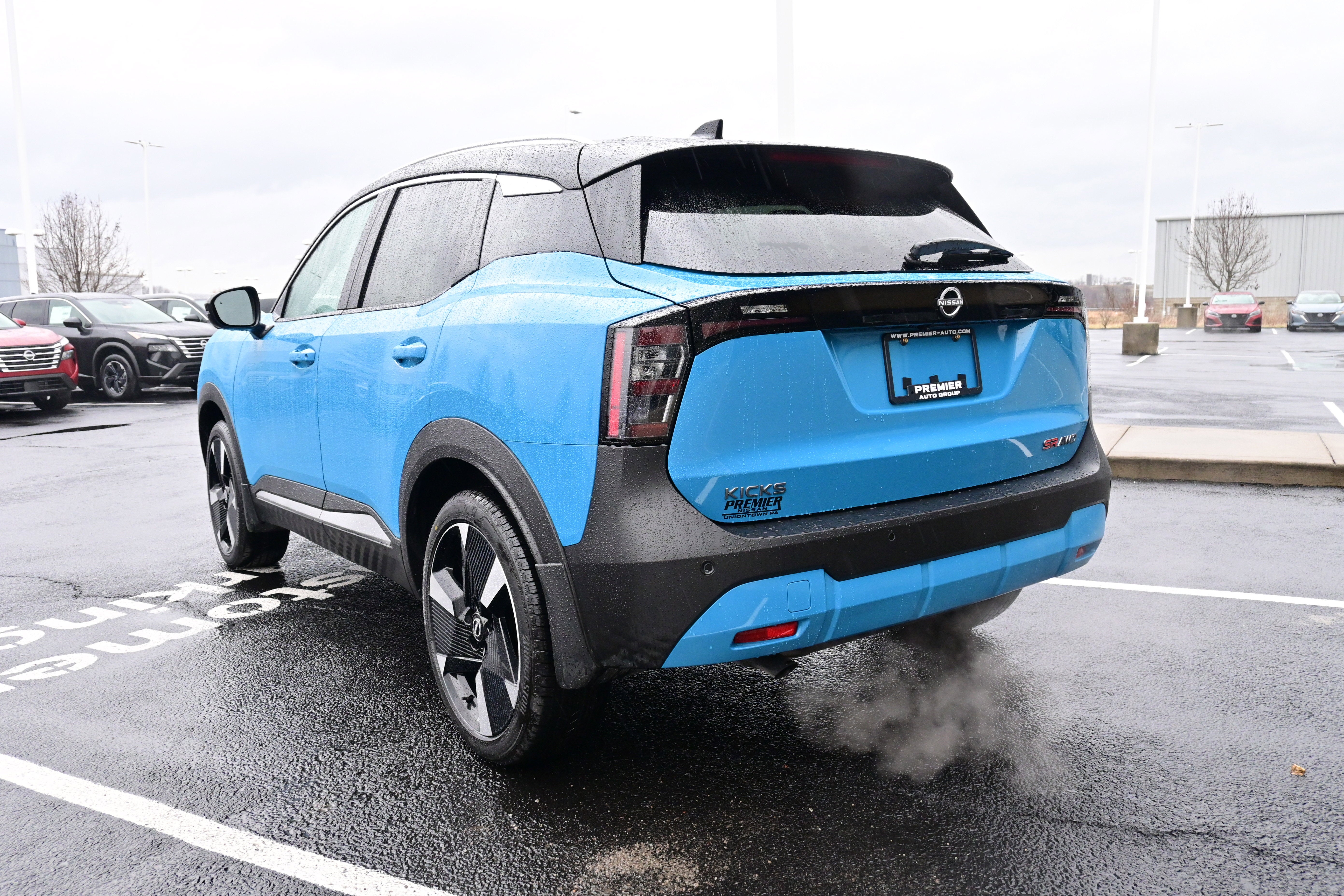 2026 Nissan Kicks SR