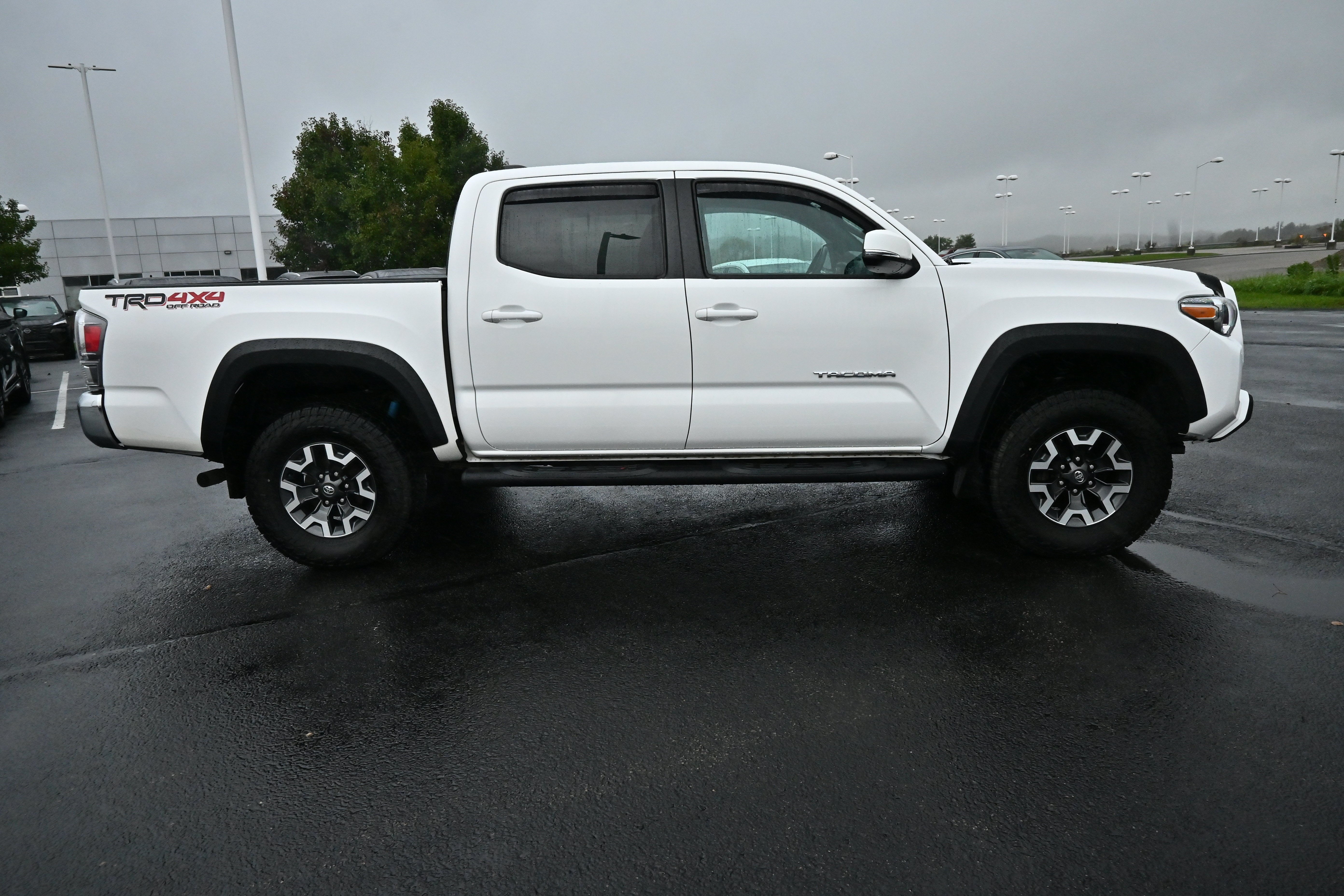 2022 Toyota Tacoma 4WD TRD Off Road