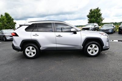 2021 Toyota RAV4 Hybrid XLE