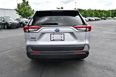 2021 Toyota RAV4 Hybrid XLE