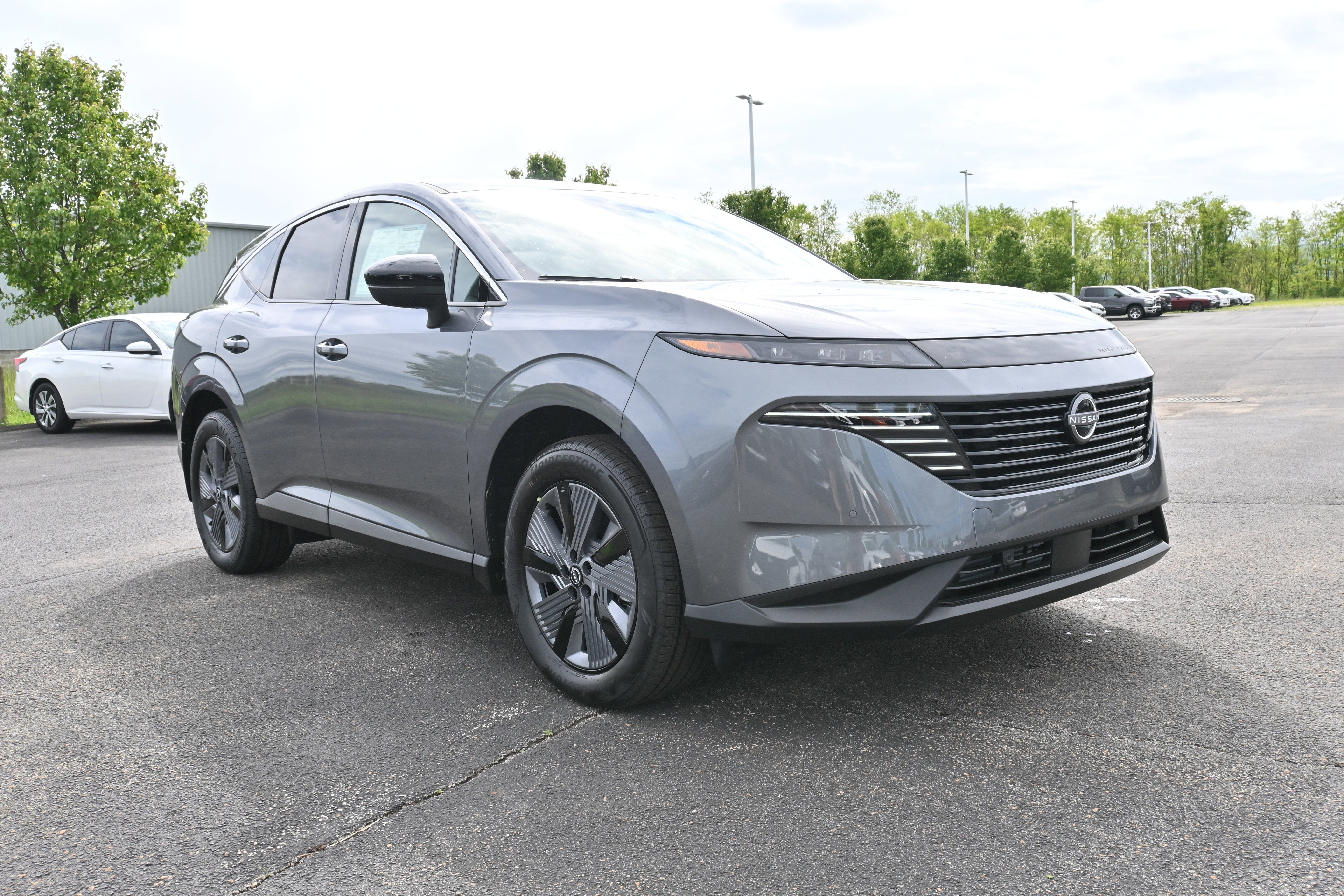 2025 Nissan Murano SL