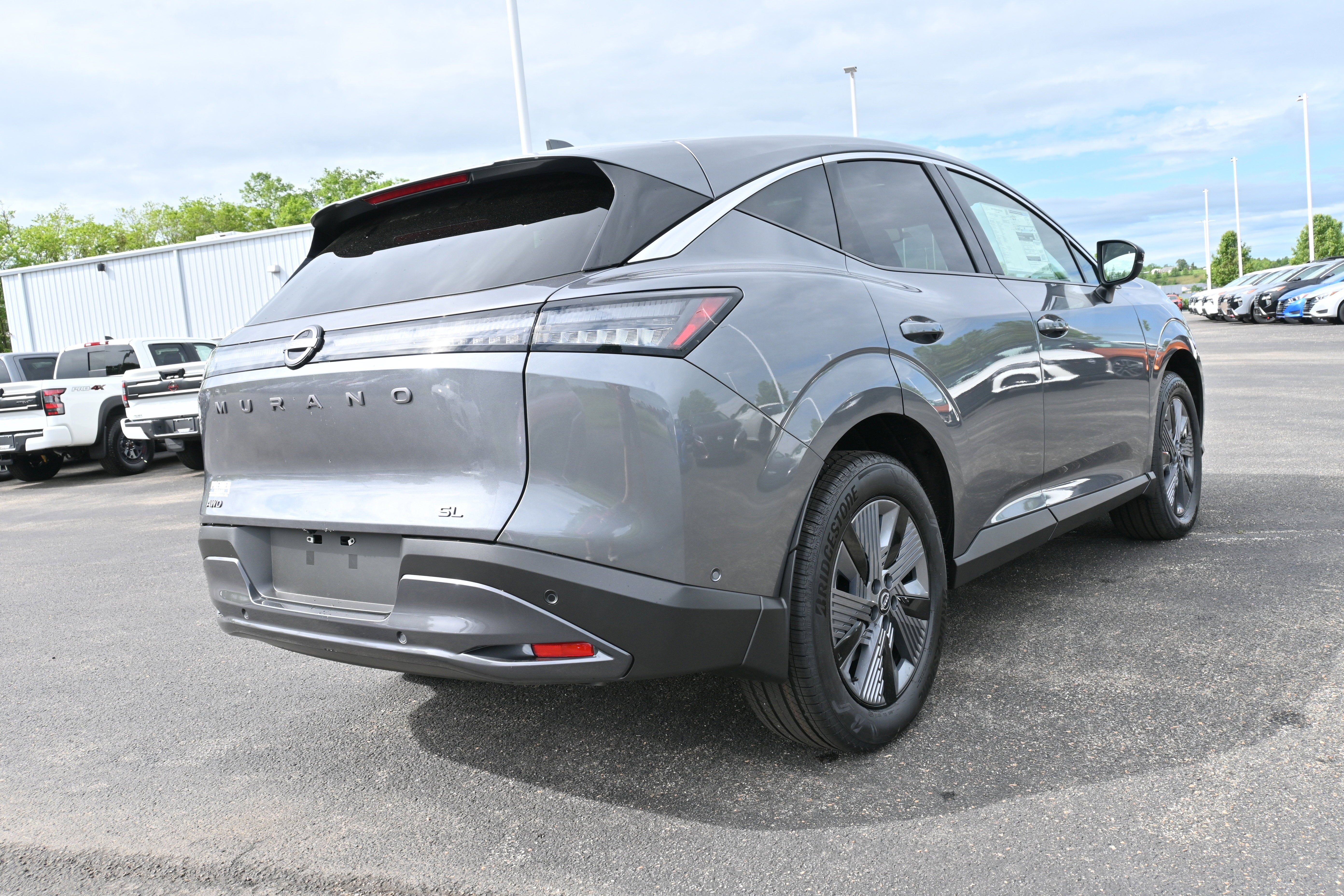 2025 Nissan Murano SL