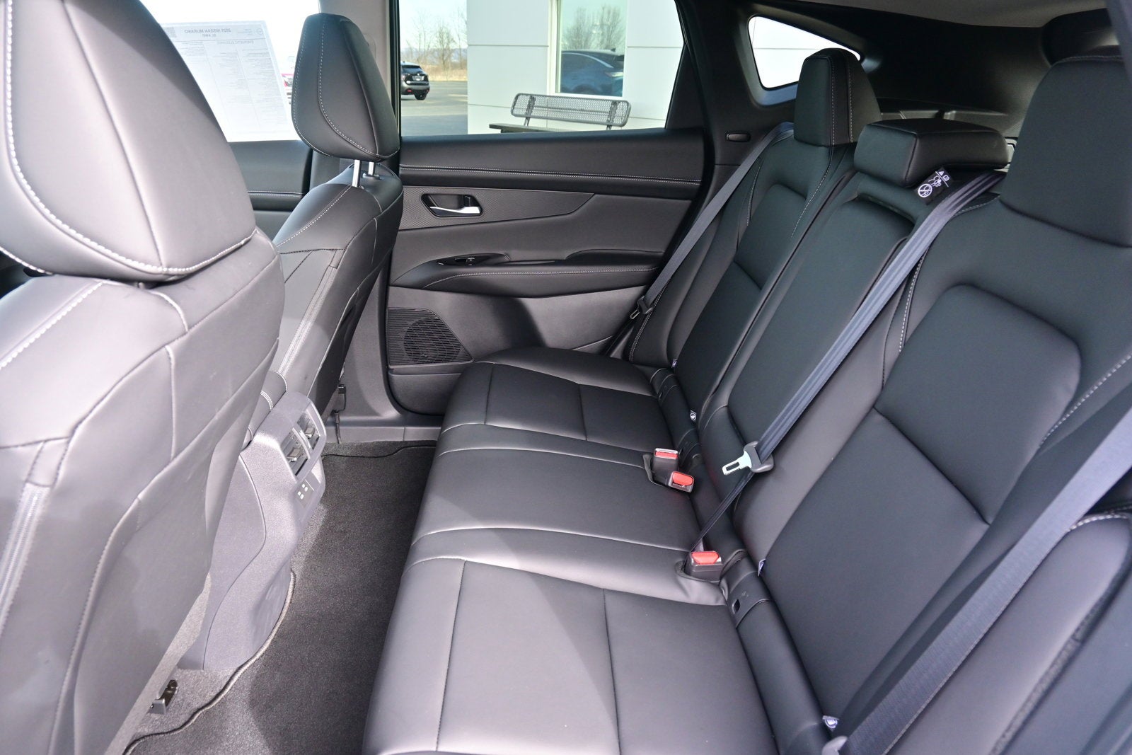 2025 Nissan Murano SL