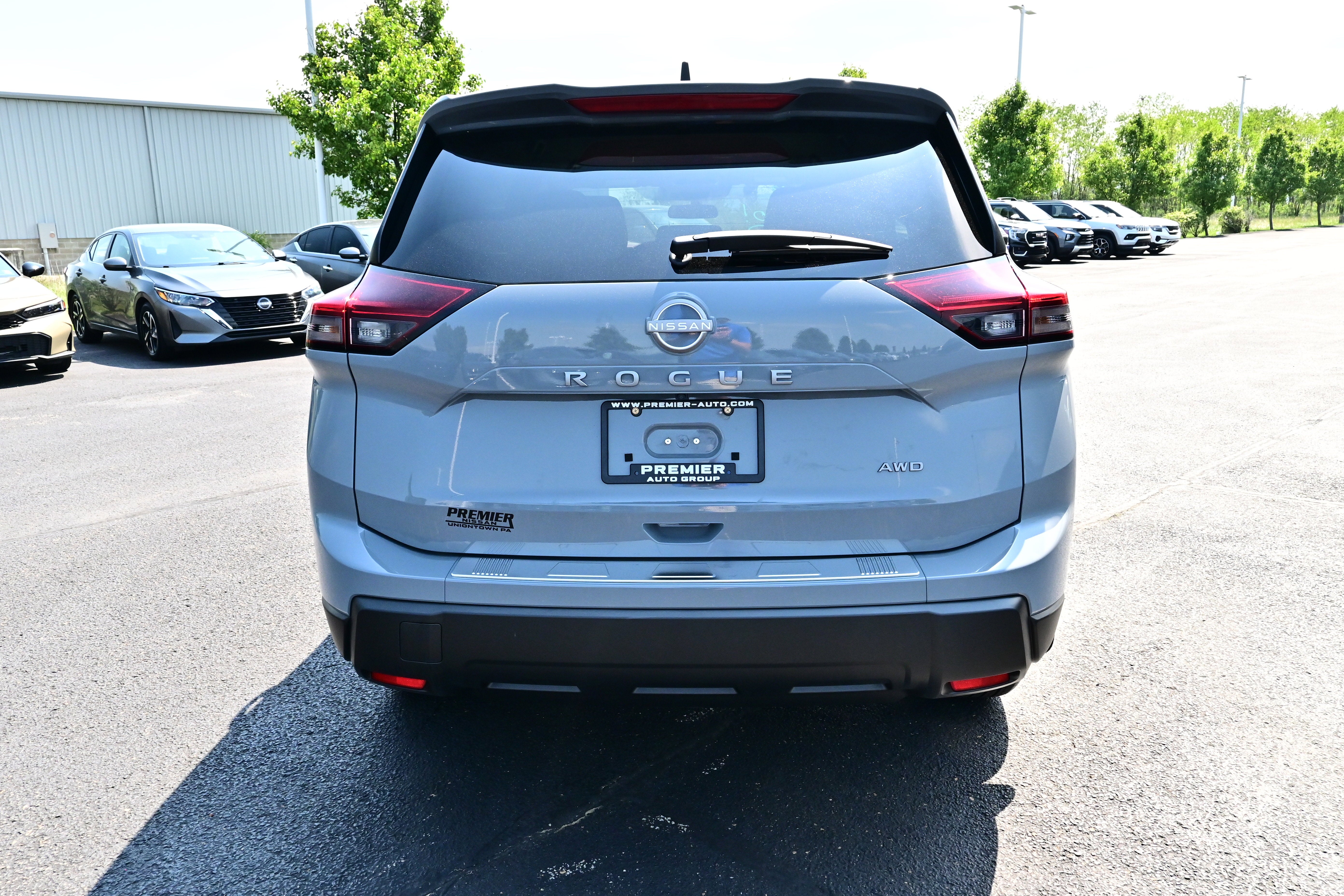 2026 Nissan Rogue SV