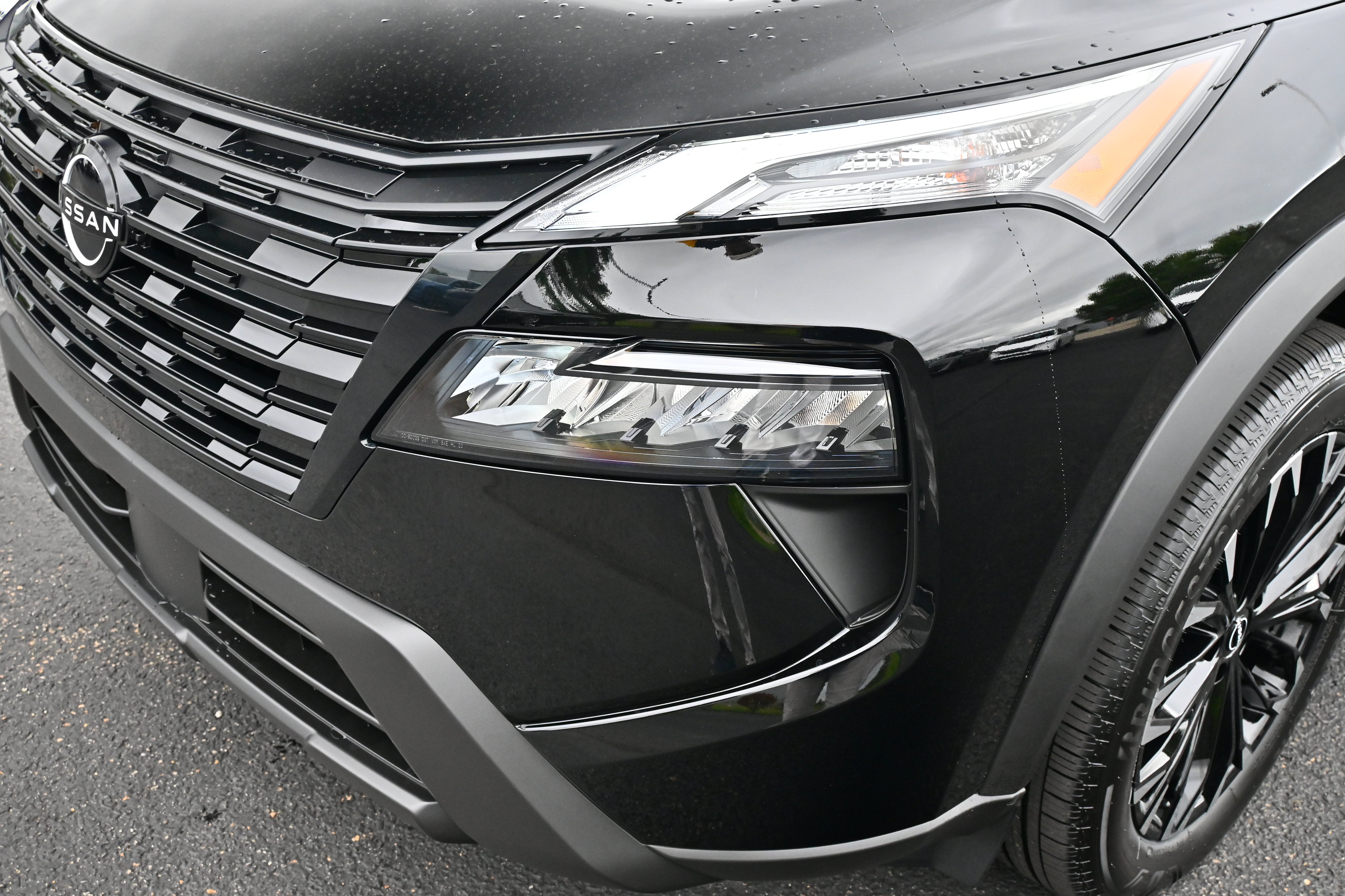 2026 Nissan Rogue Dark Armor™