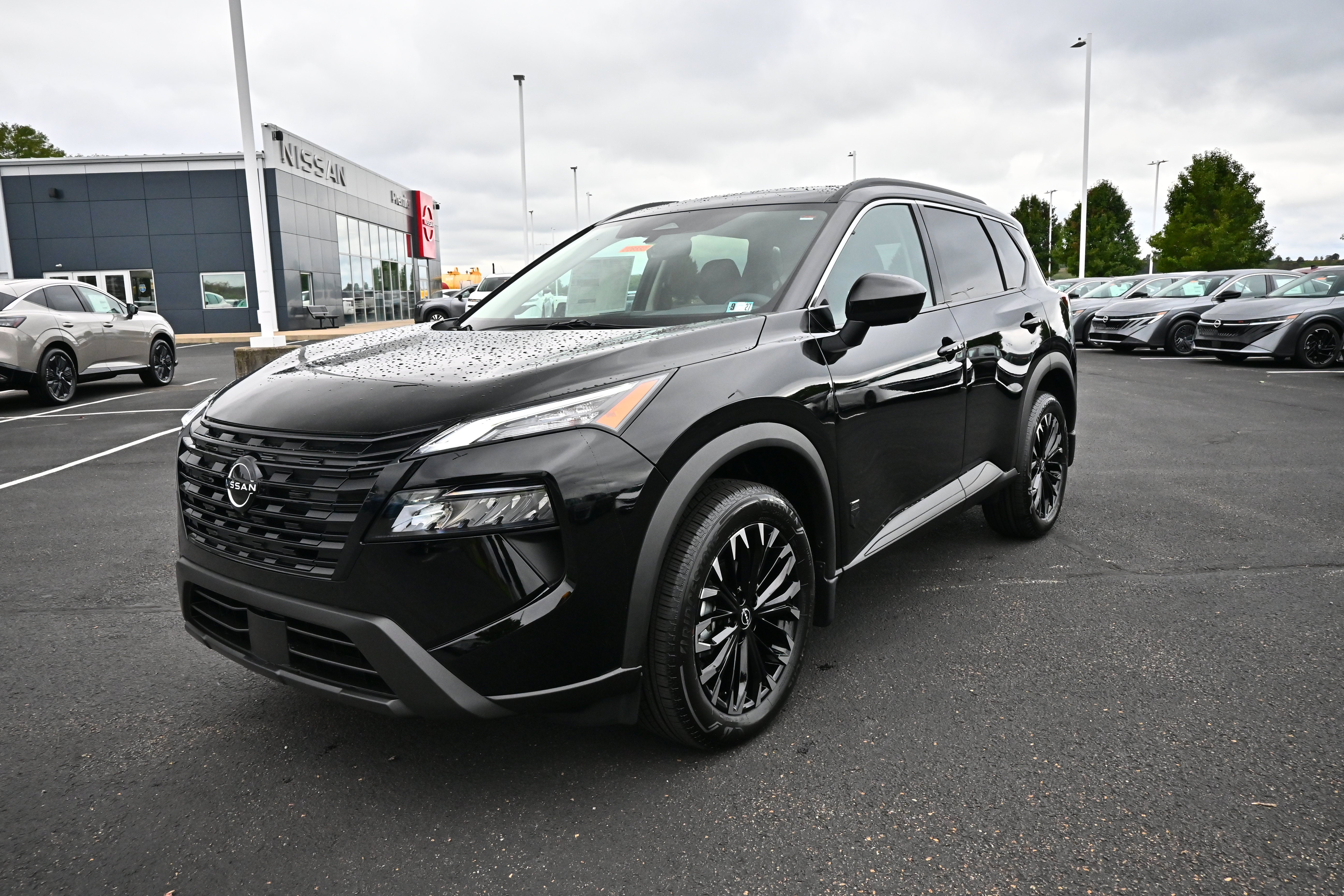 2026 Nissan Rogue Dark Armor™