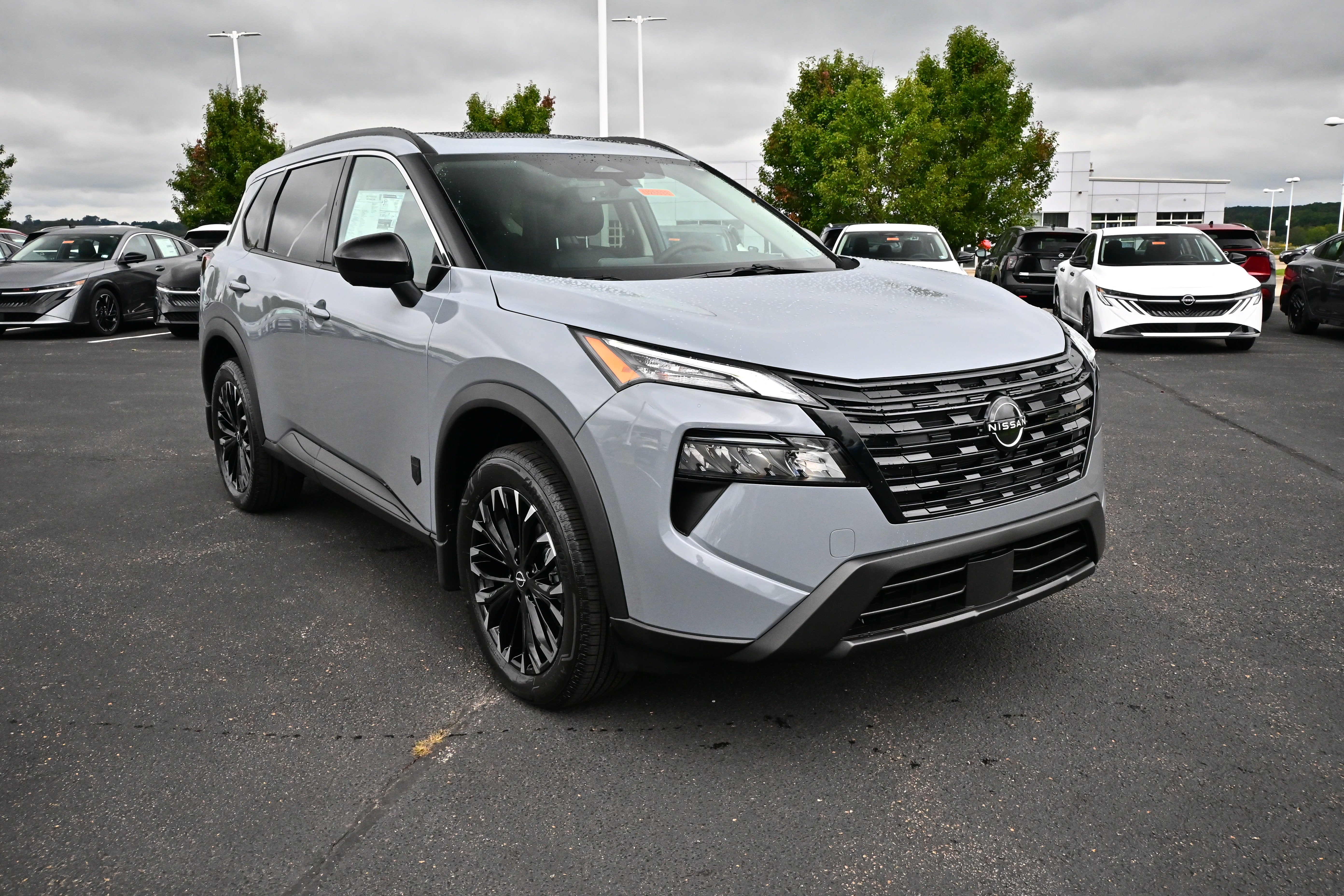 2026 Nissan Rogue Dark Armor™