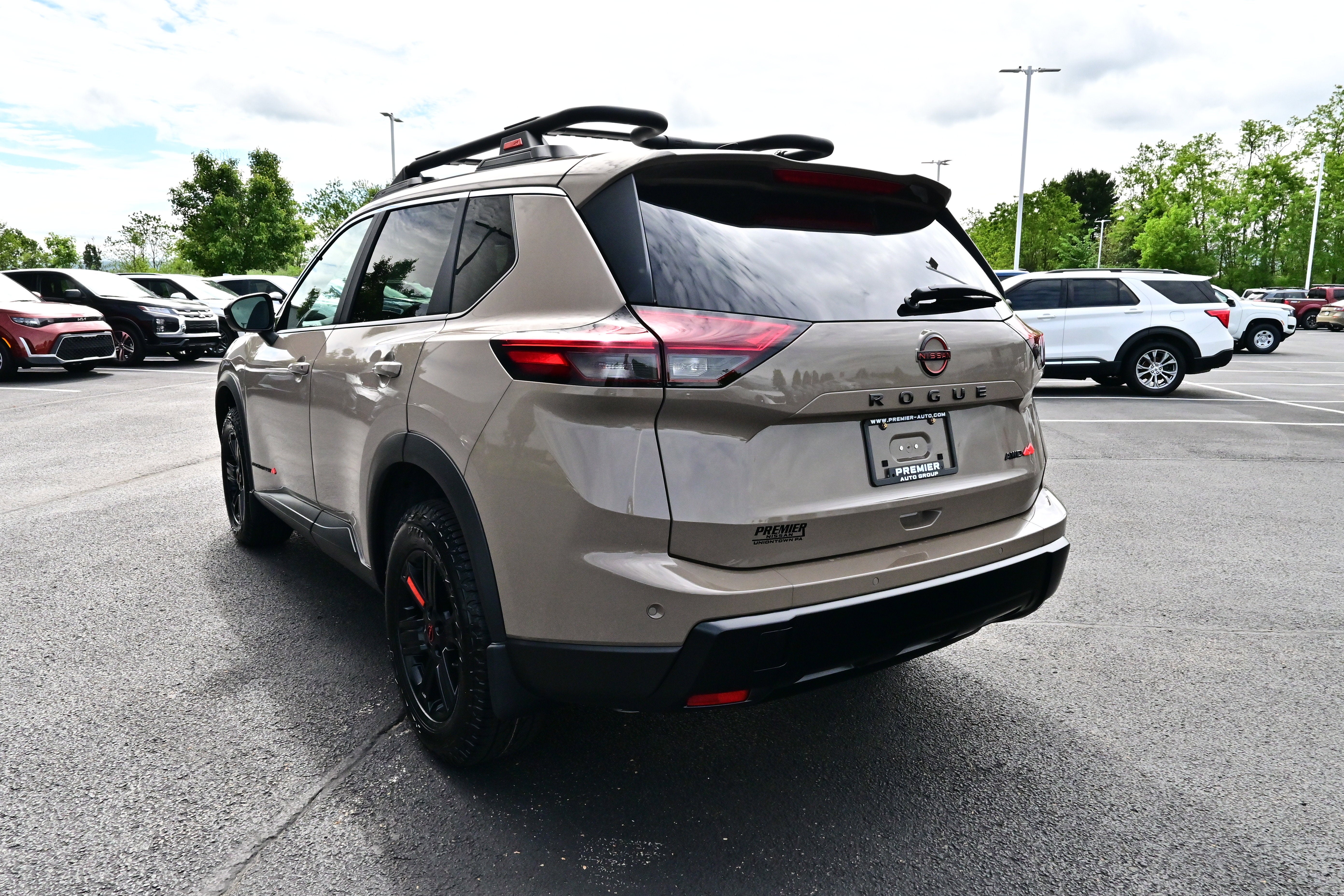 2026 Nissan Rogue Rock Creek®