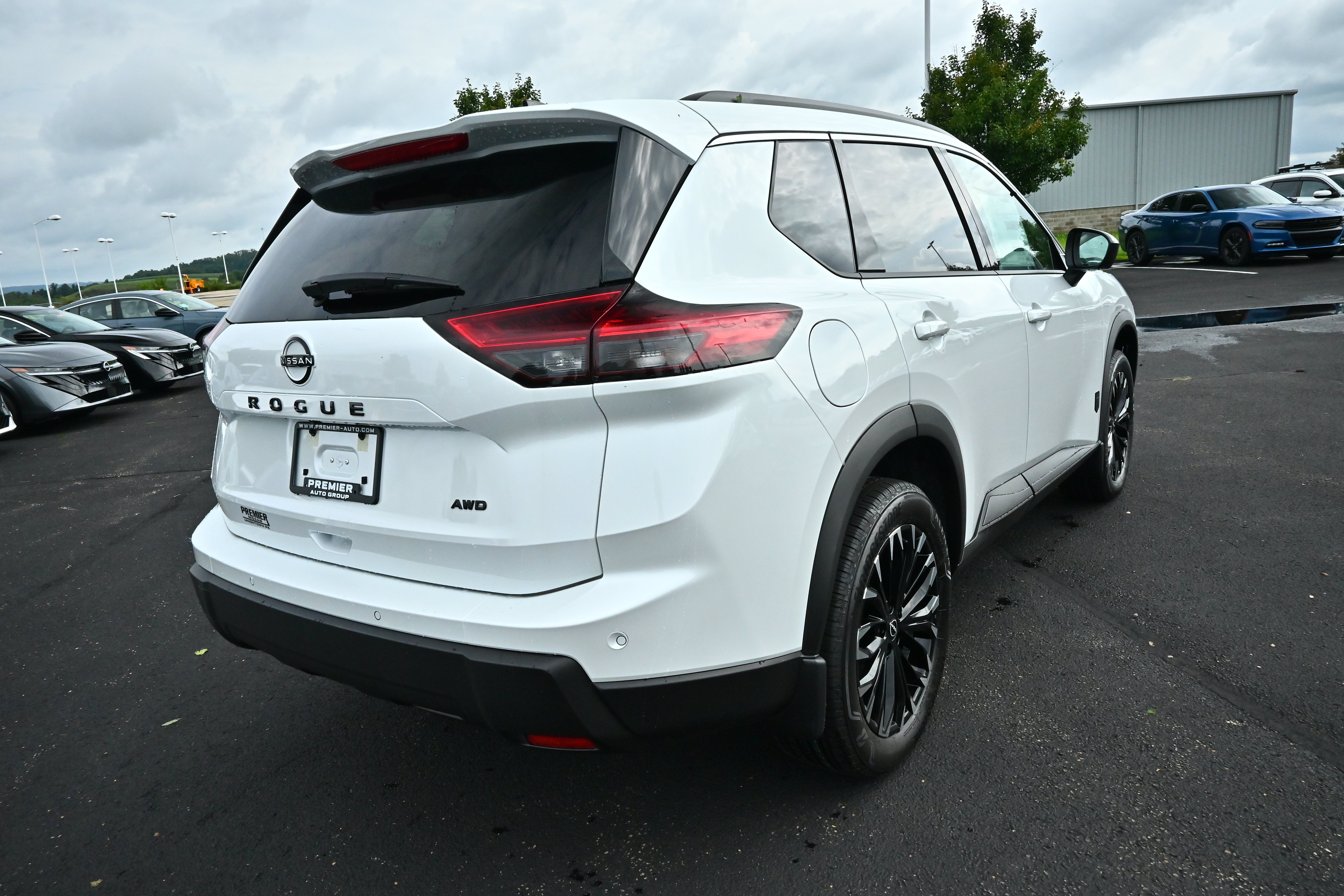 2026 Nissan Rogue Dark Armor™
