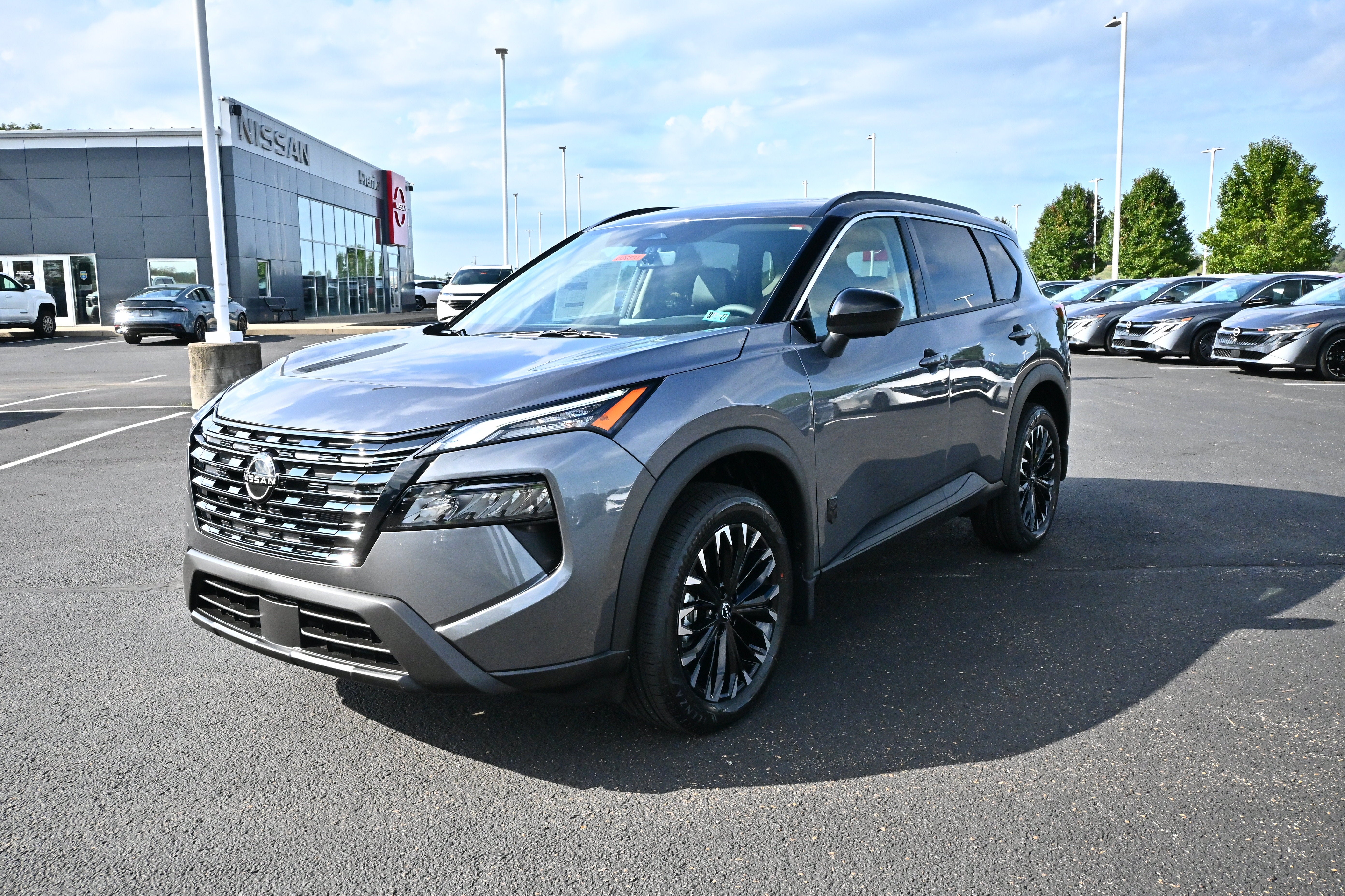 2026 Nissan Rogue Dark Armor™