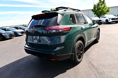 2026 Nissan Rogue Rock Creek®