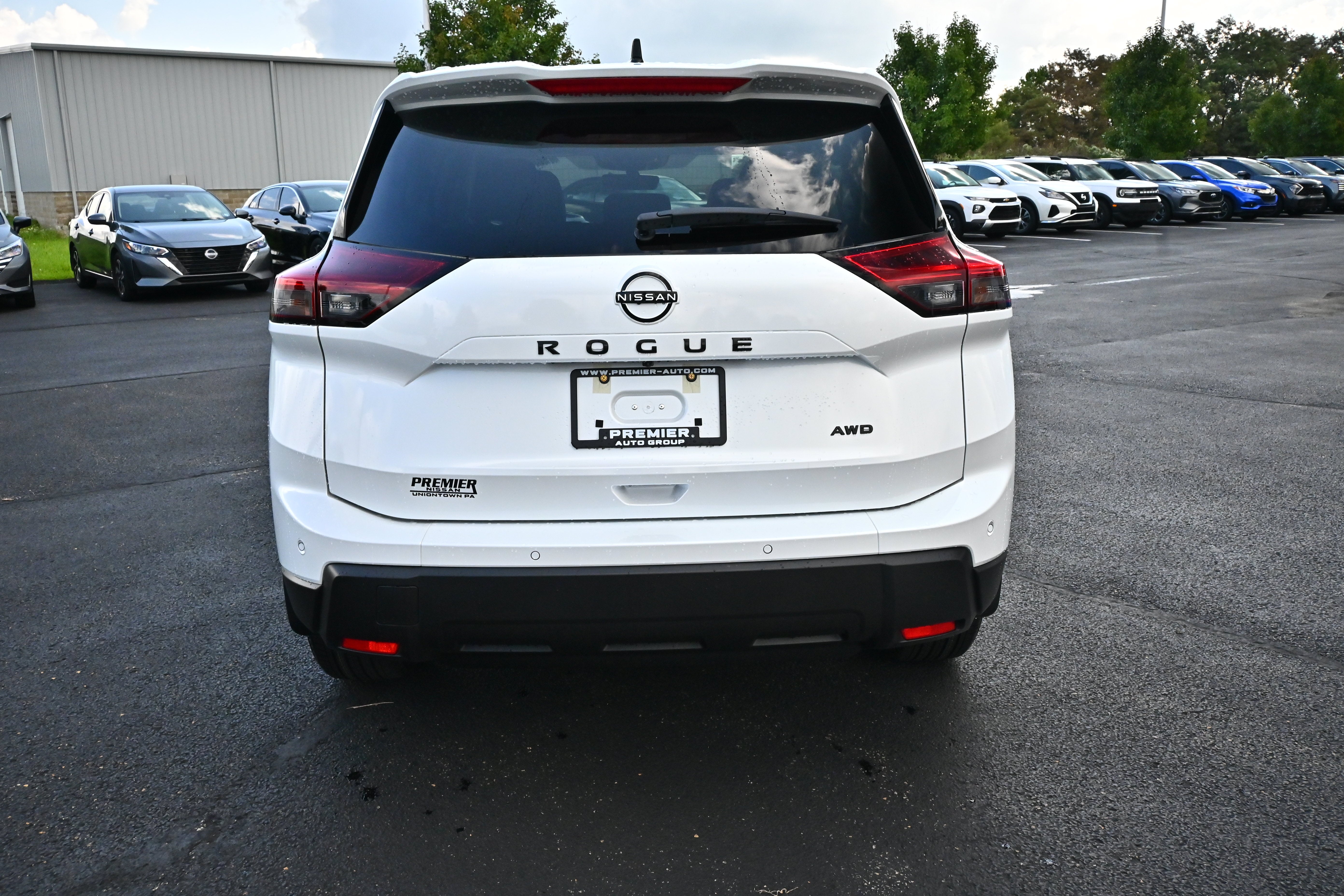2026 Nissan Rogue Dark Armor™