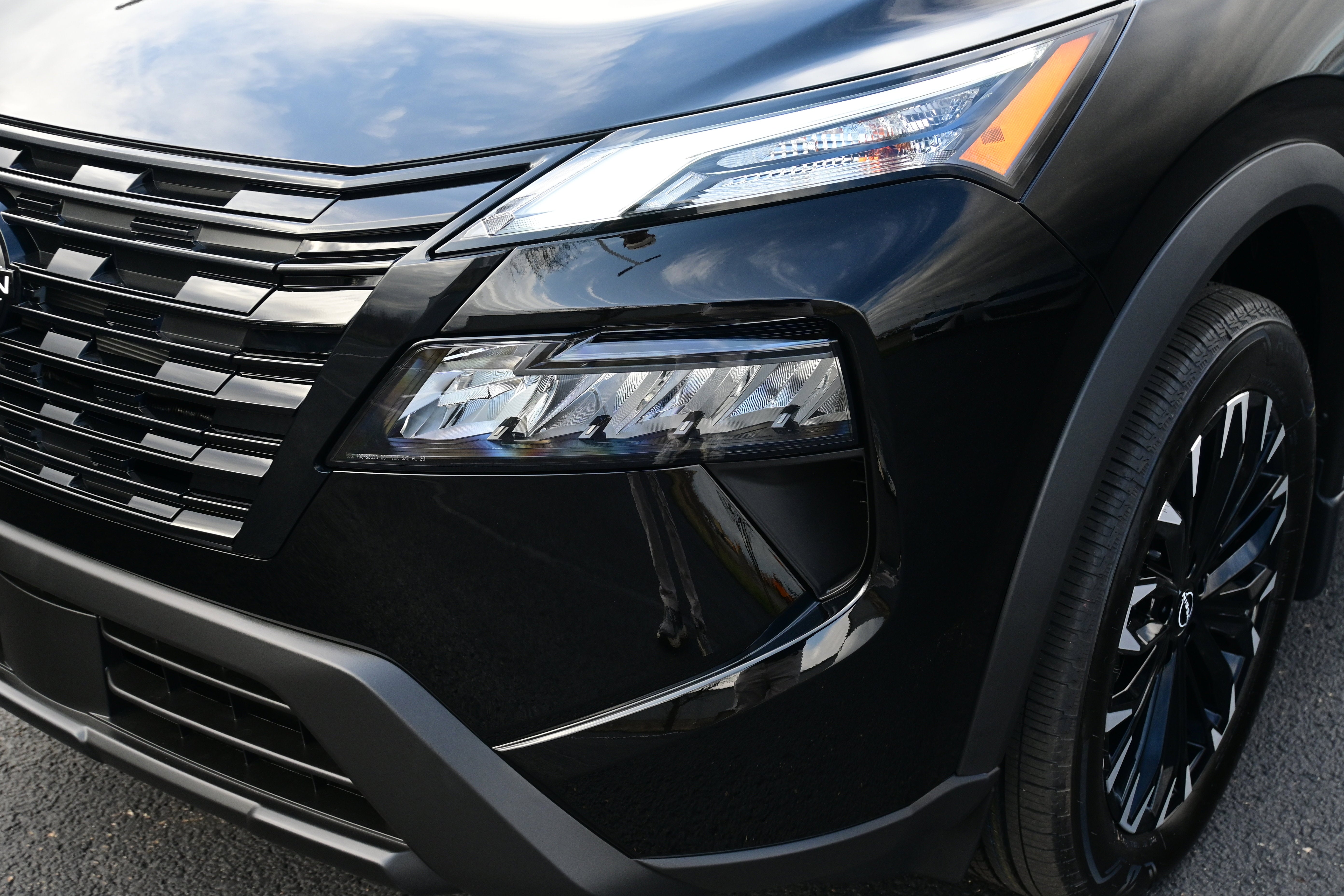 2026 Nissan Rogue Dark Armor™