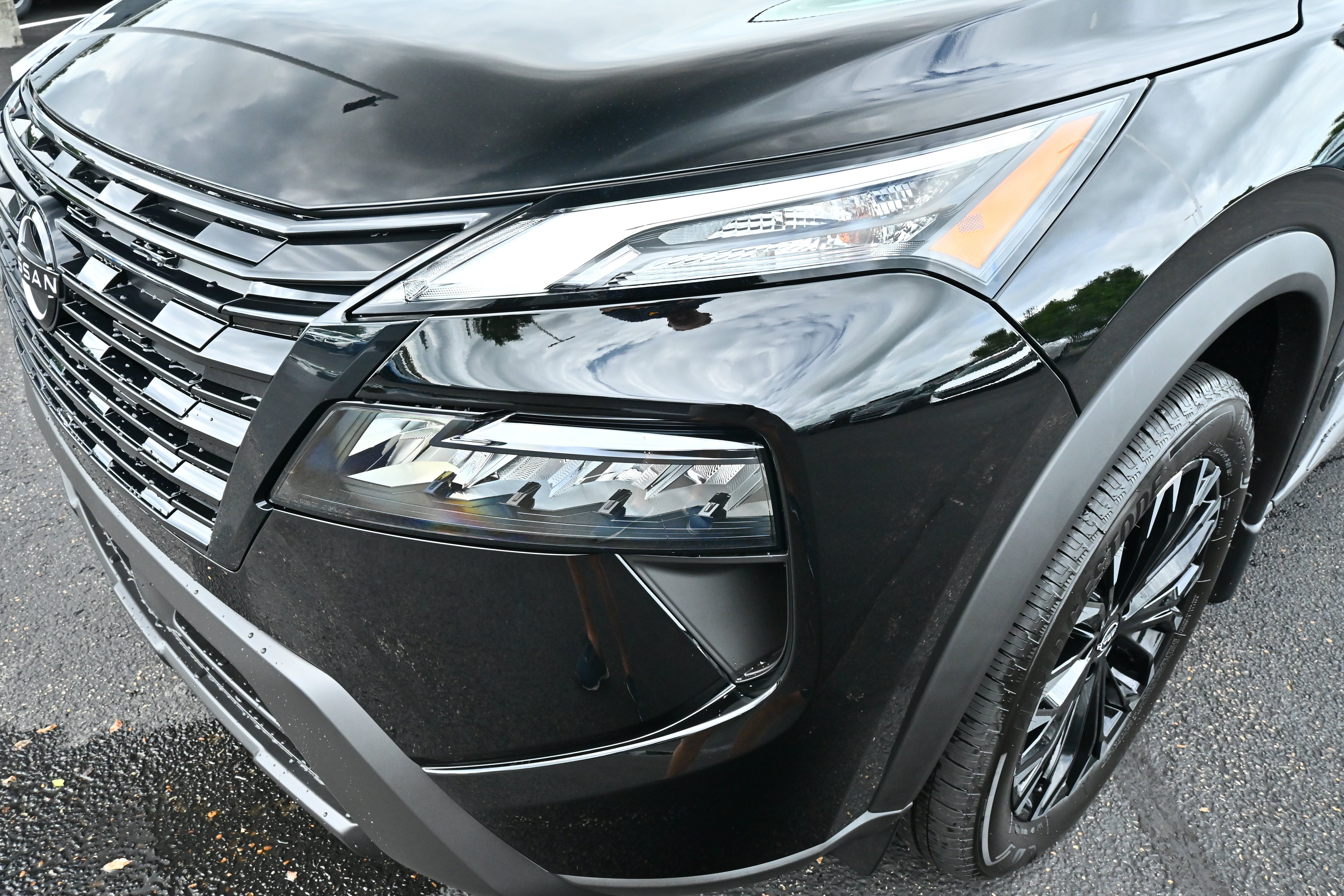 2026 Nissan Rogue Dark Armor™