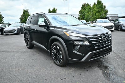 2026 Nissan Rogue Dark Armor™