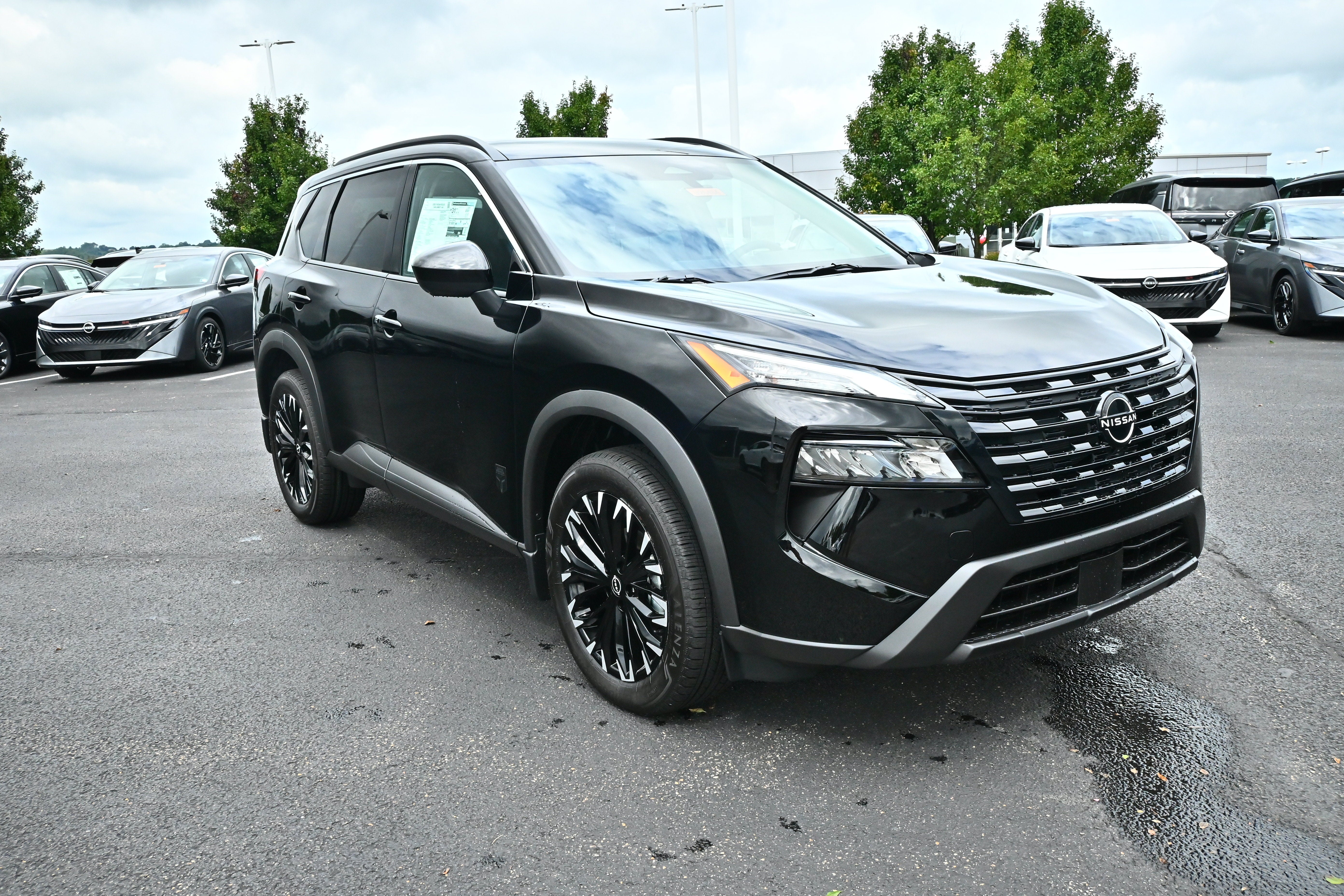 2026 Nissan Rogue Dark Armor™