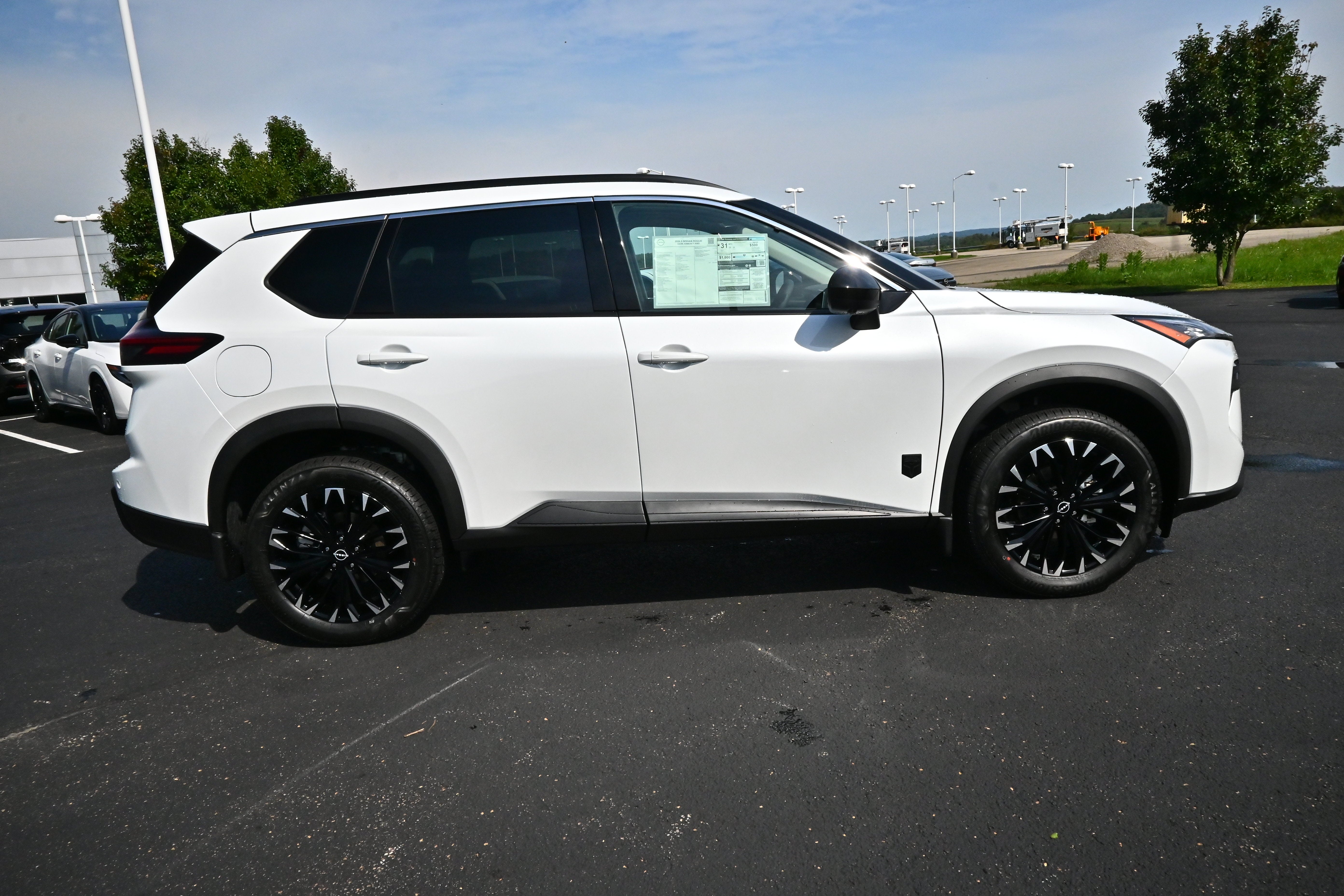 2026 Nissan Rogue Dark Armor™