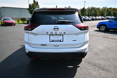 2026 Nissan Rogue Dark Armor™