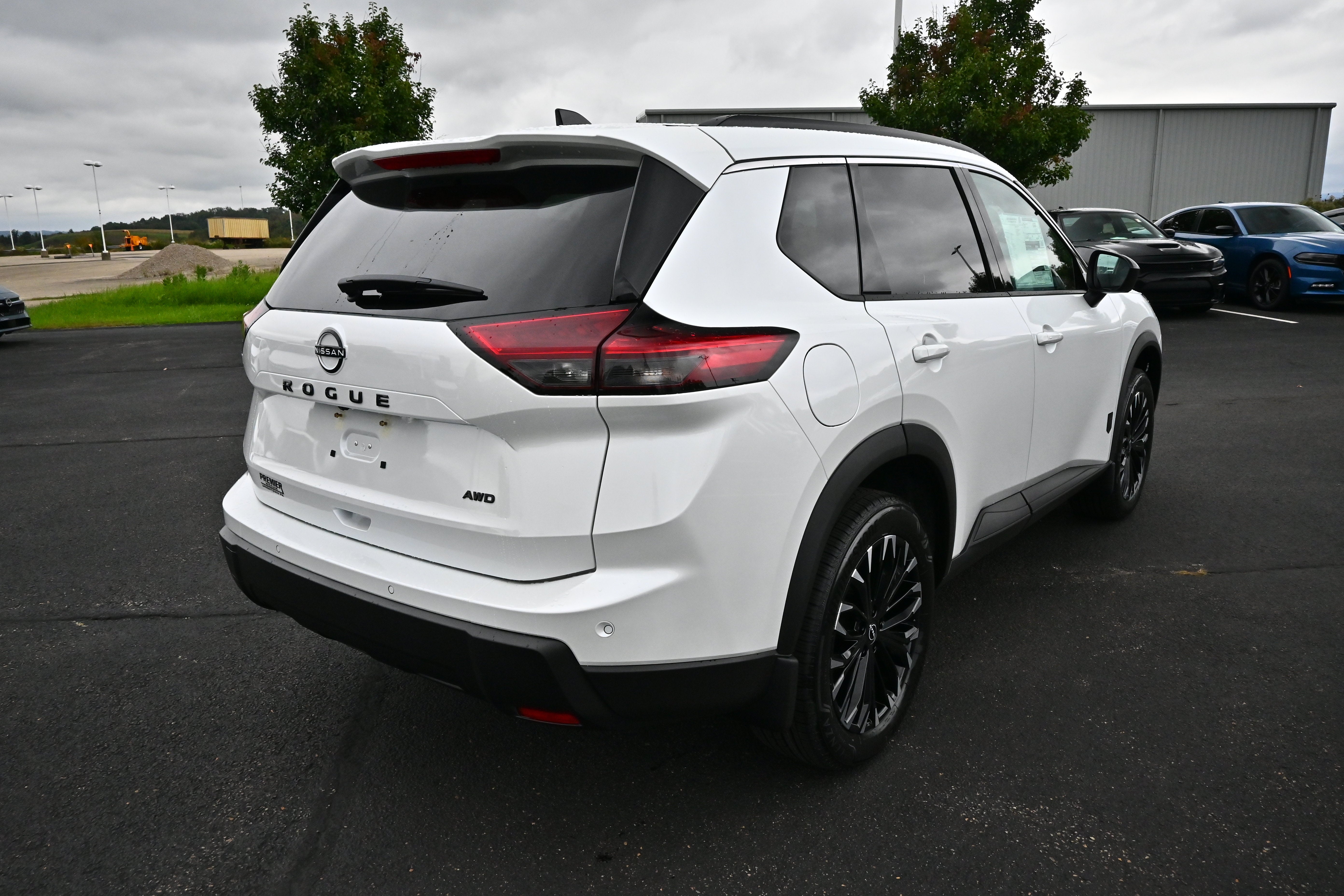 2026 Nissan Rogue Dark Armor™