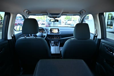 2027 Nissan Rogue SV