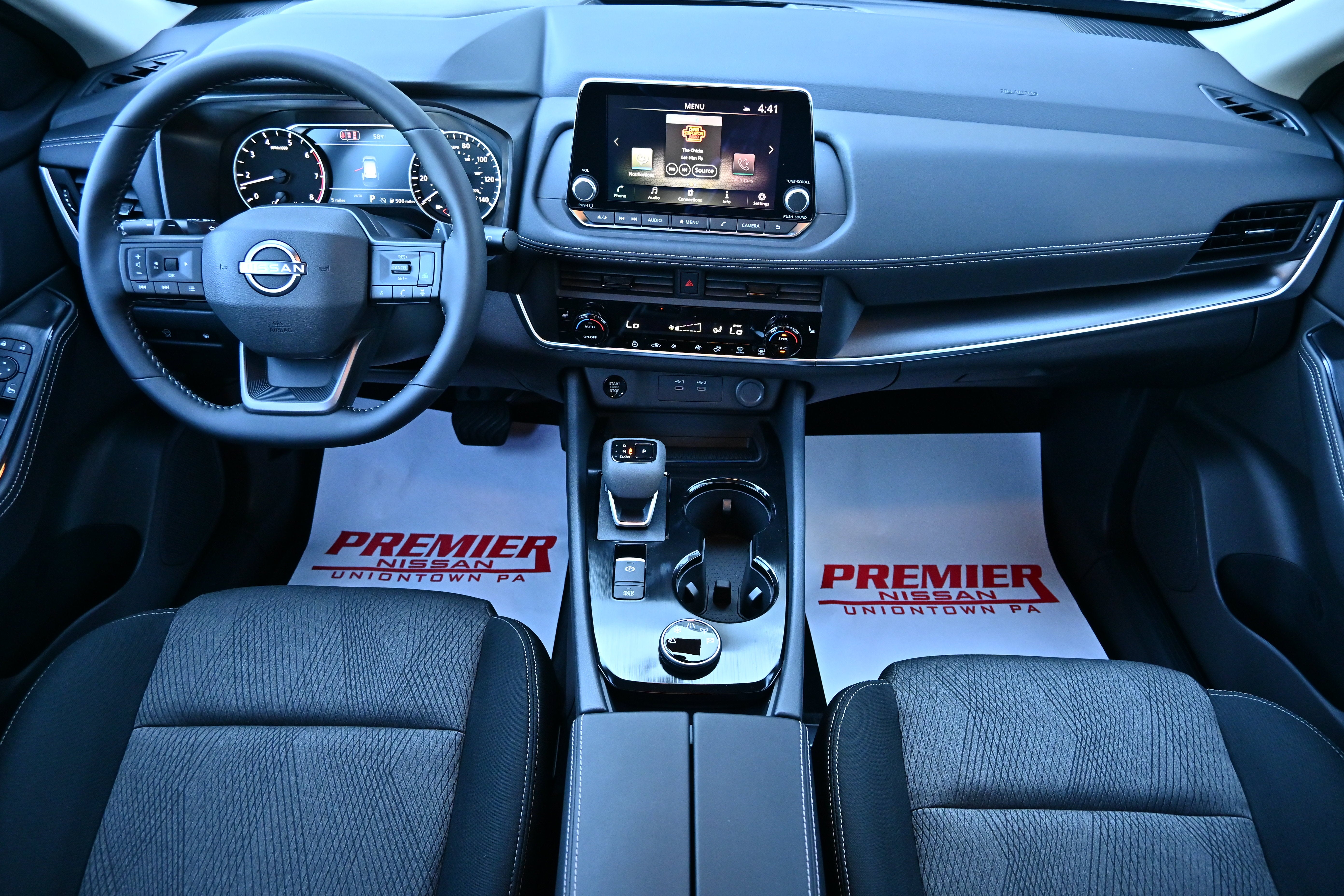 2027 Nissan Rogue SV