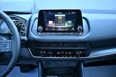 2027 Nissan Rogue SV