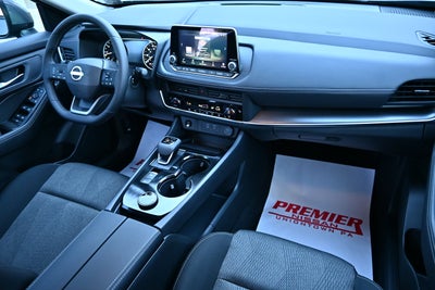 2027 Nissan Rogue SV