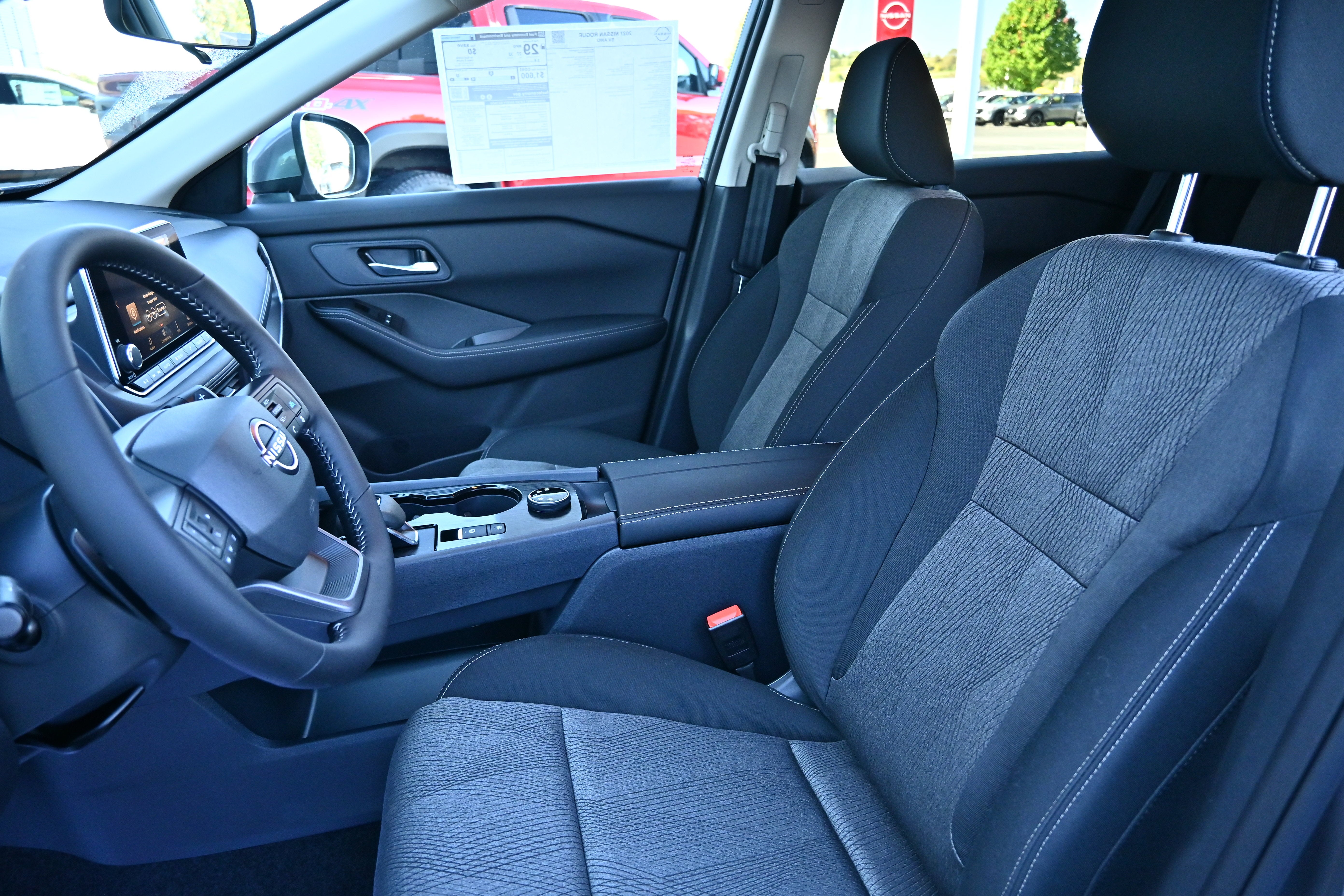 2027 Nissan Rogue SV