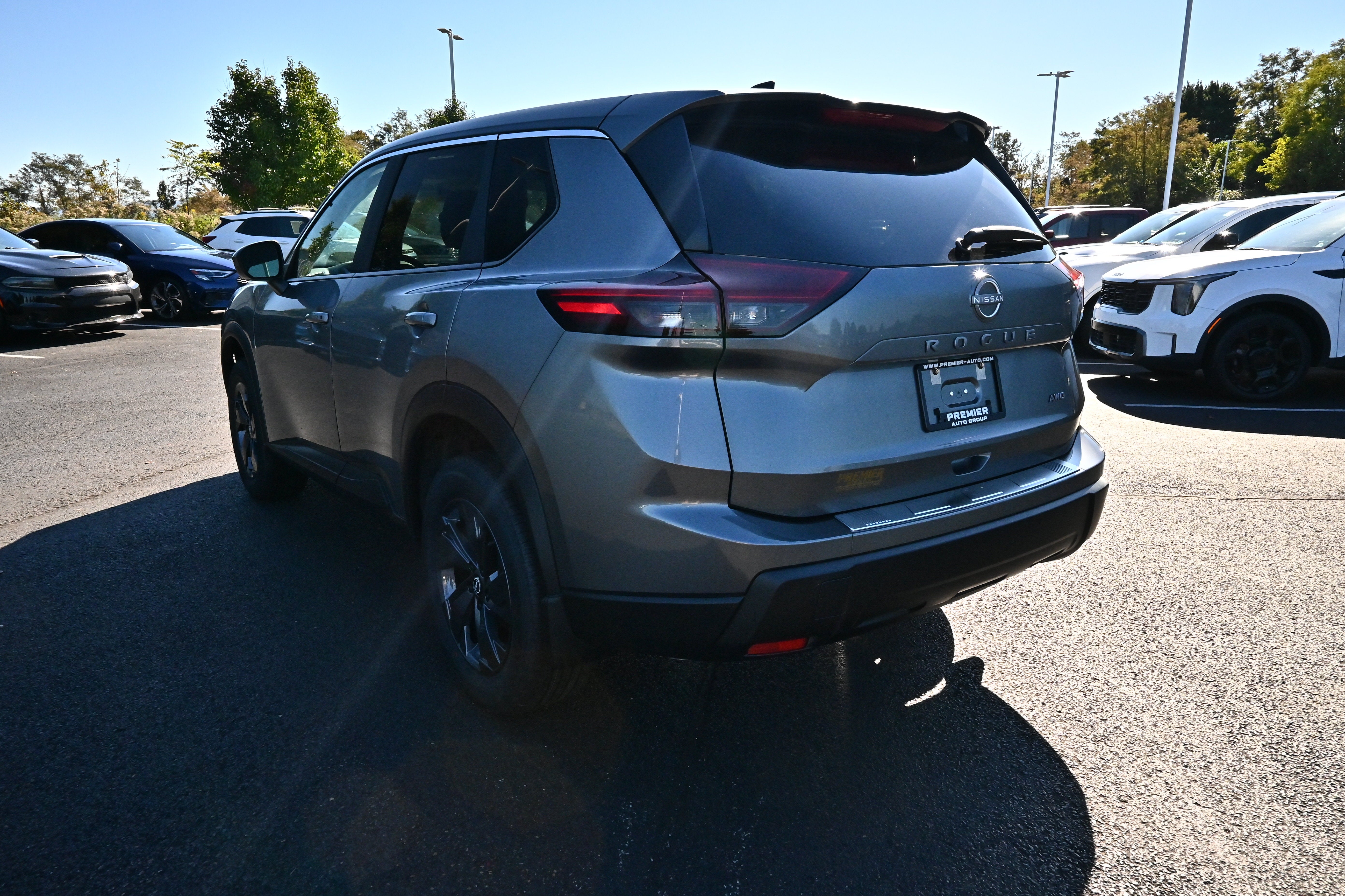 2027 Nissan Rogue SV