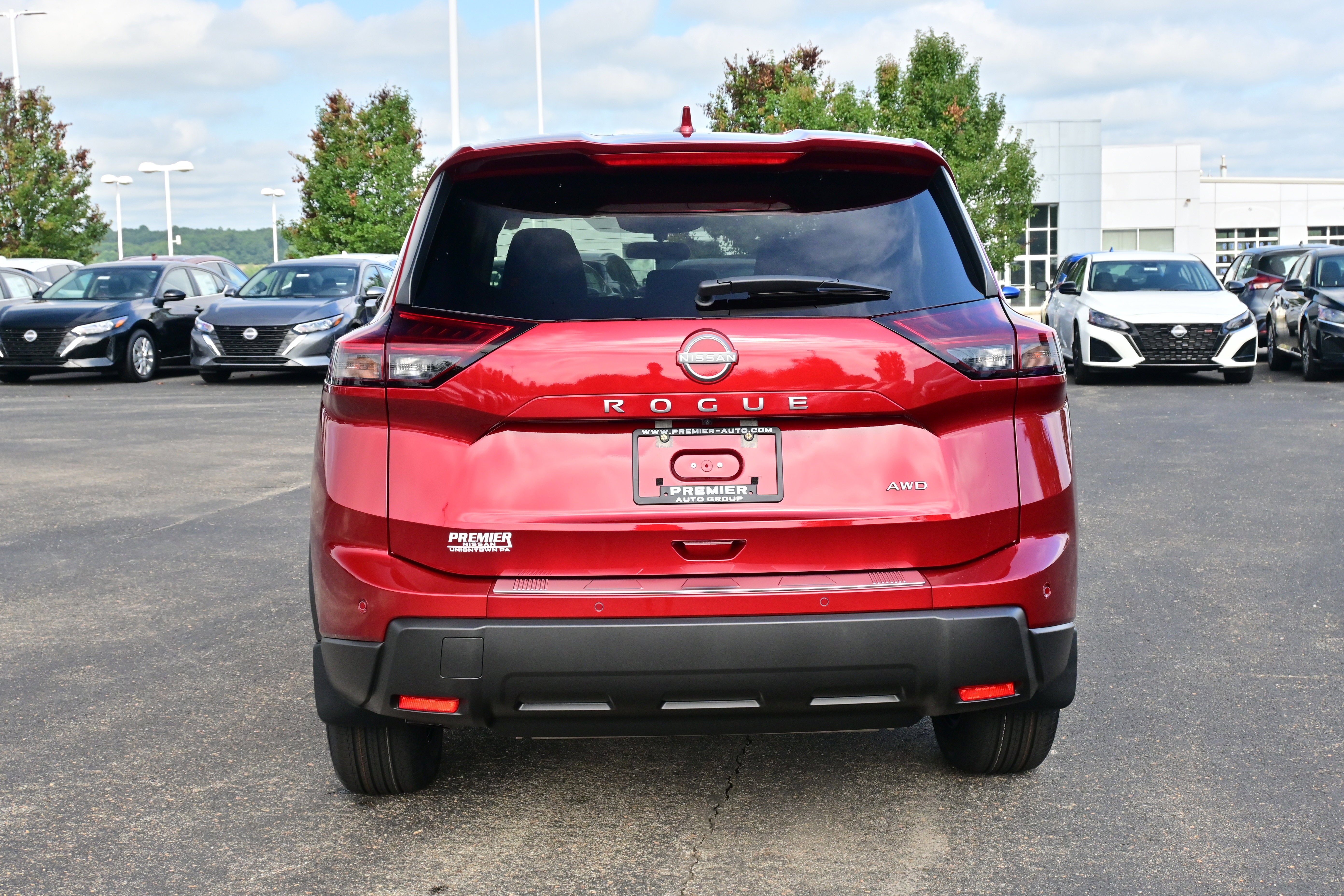 2026 Nissan Rogue SV
